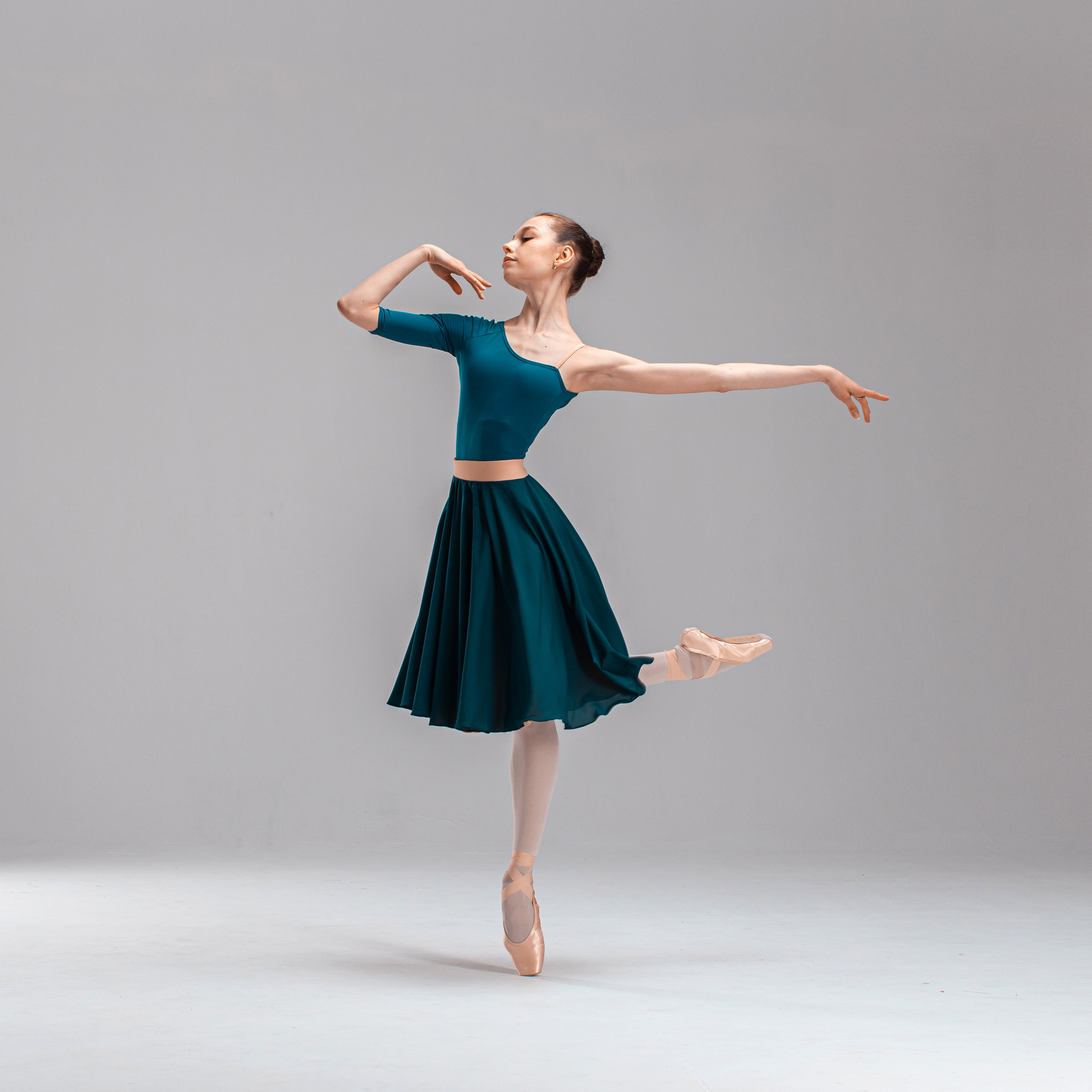 Купальник балетный «Один рукав» напрокат / Zidans. Балетный фотограф Алина Ханько — Душа Балета