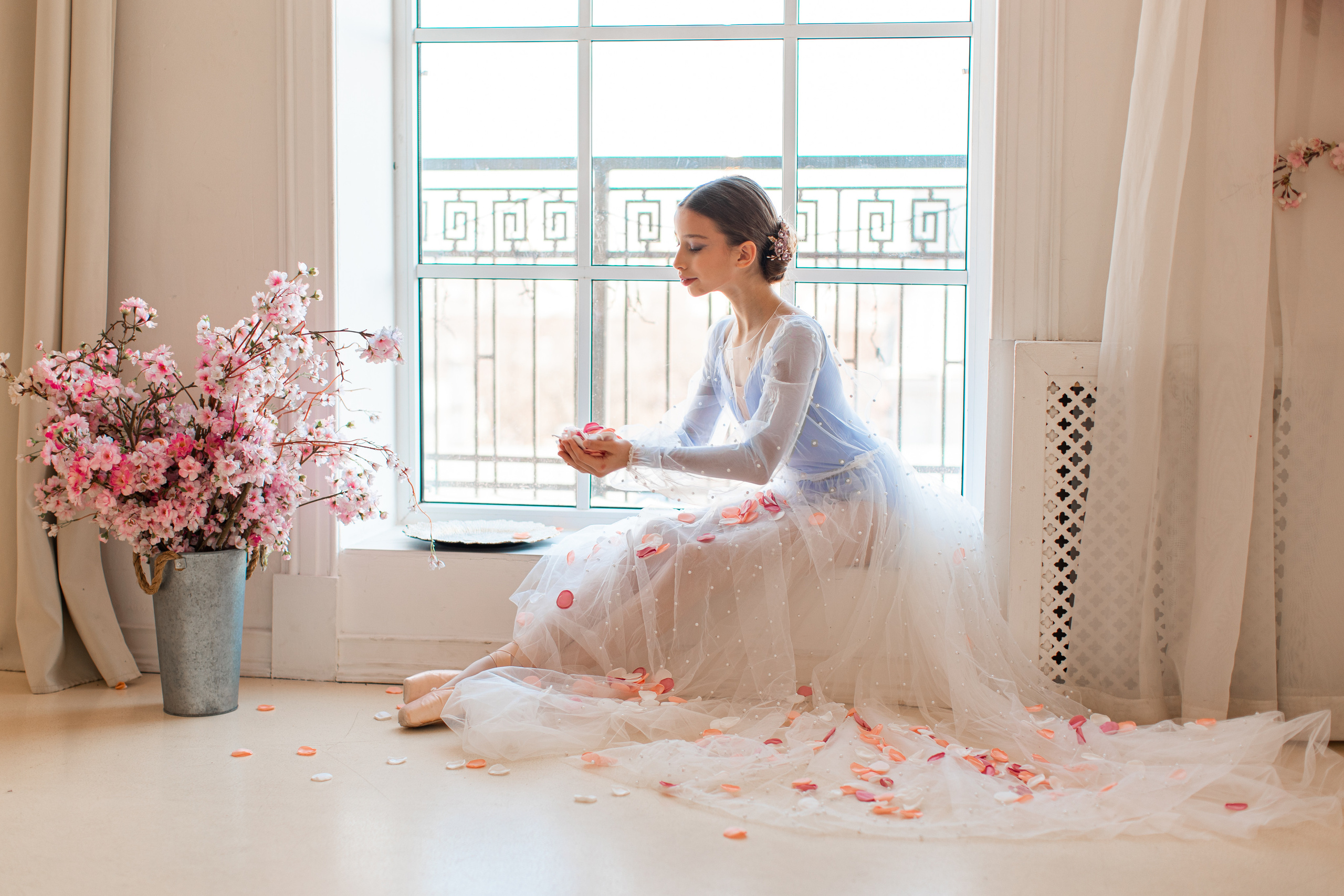 Цветочные лепестки напрокат бесплатно. Балетный фотограф Алина Ханько — Душа Балета