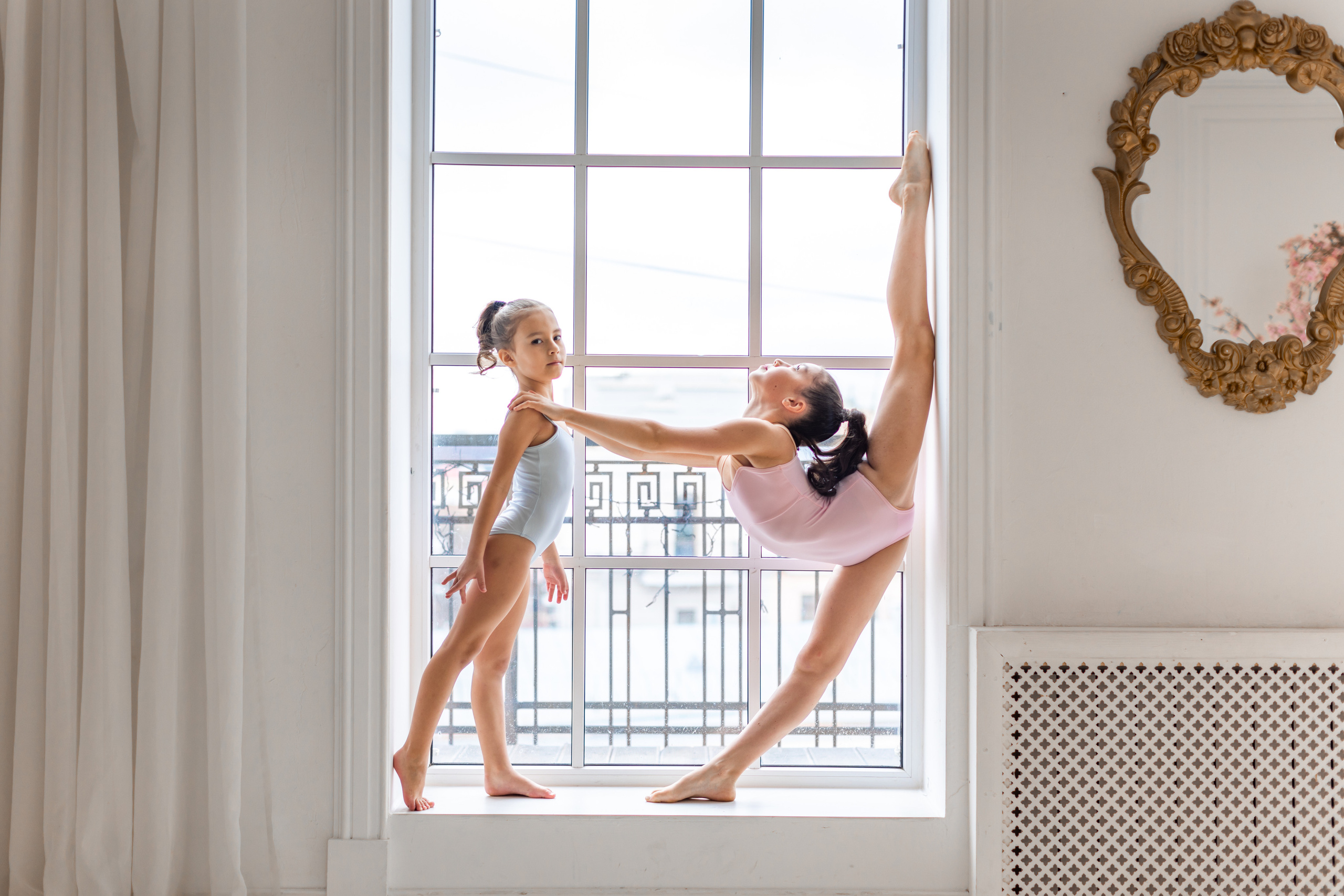 Фото съёмка гимнастики в интерьере. Балетный фотограф Алина Ханько — Душа Балета