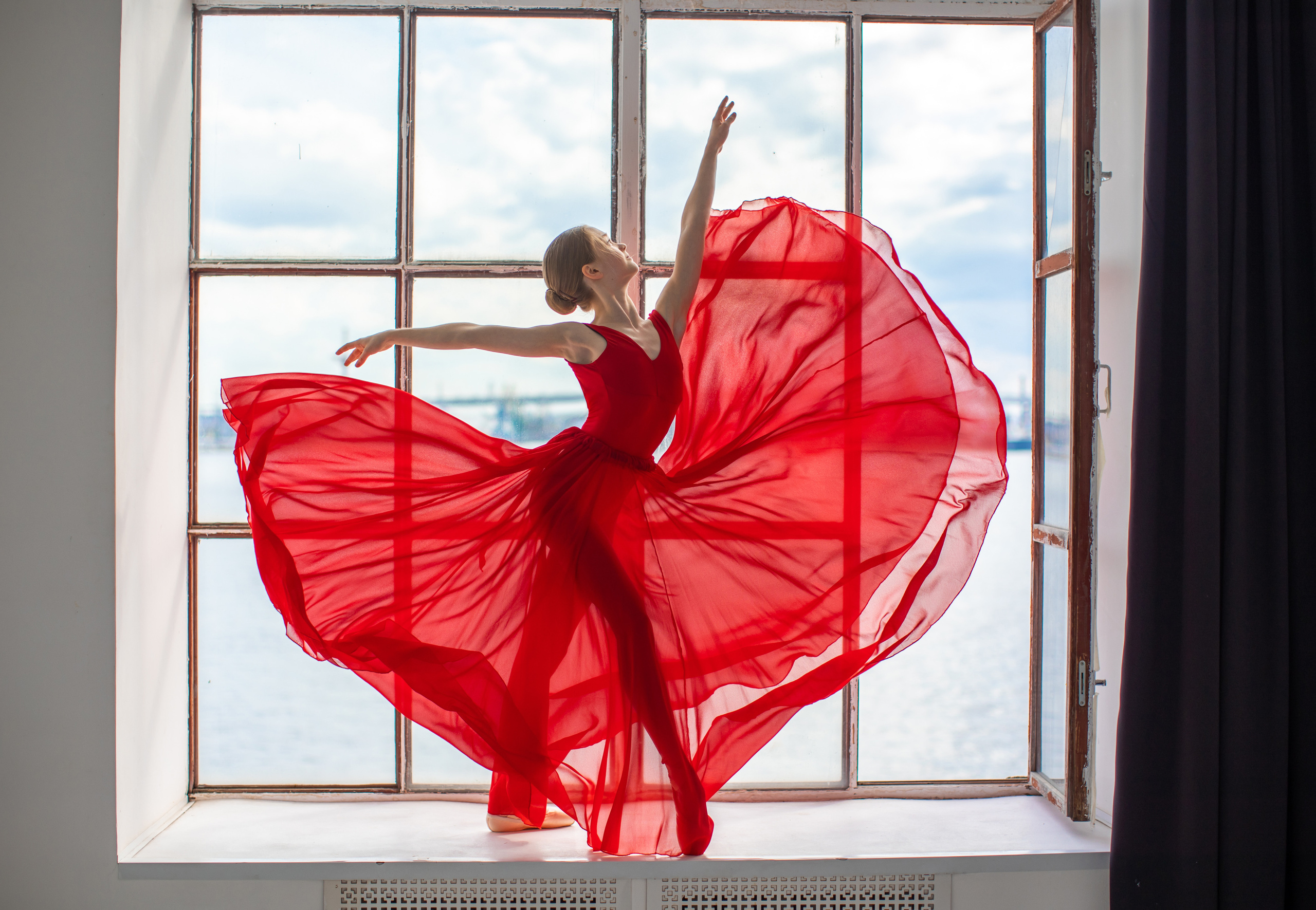 Красная длинная юбка напрокат бесплатно. Балетный фотограф Алина Ханько — Душа Балета
