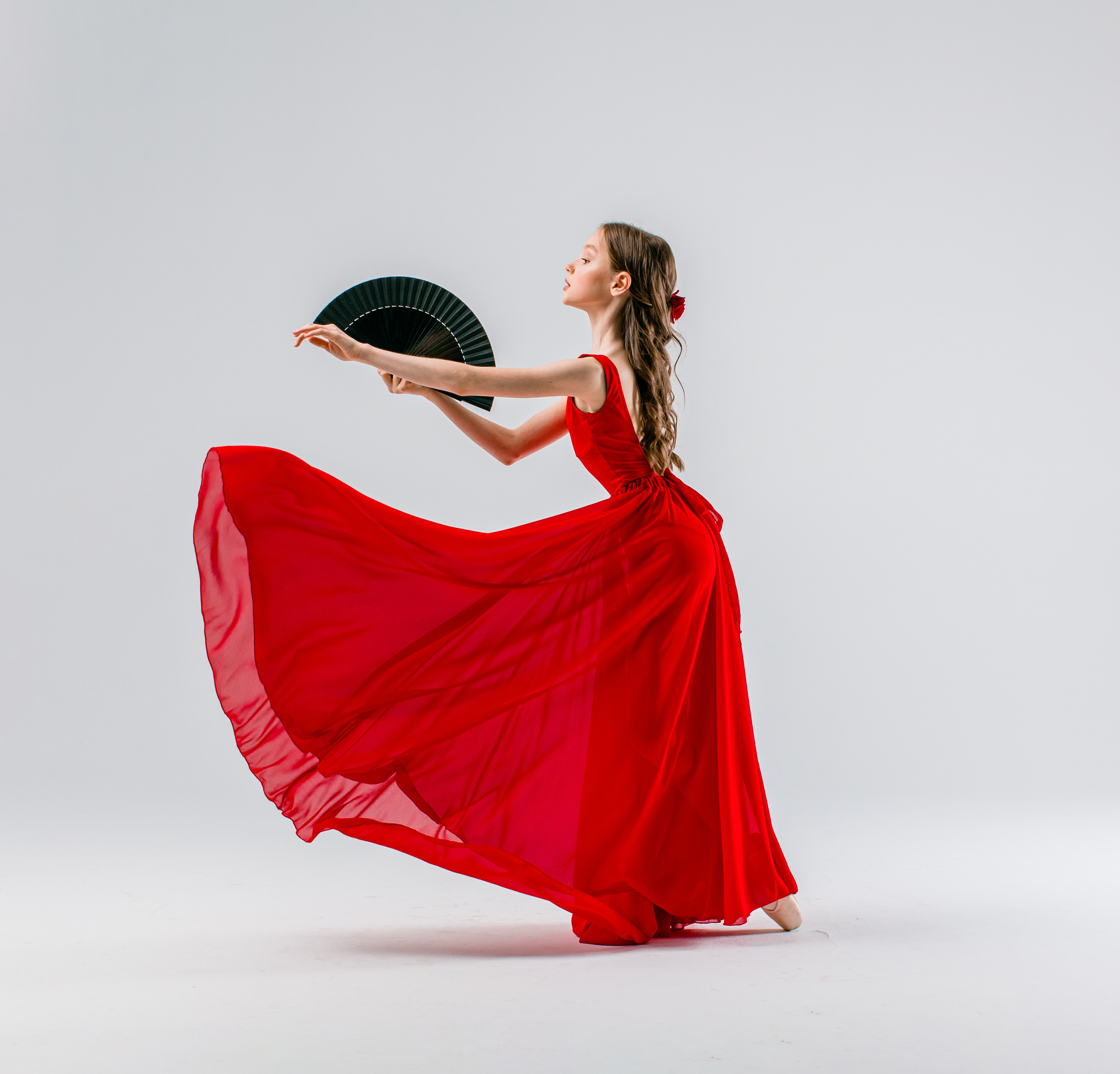 Красная длинная юбка напрокат бесплатно. Балетный фотограф Алина Ханько — Душа Балета