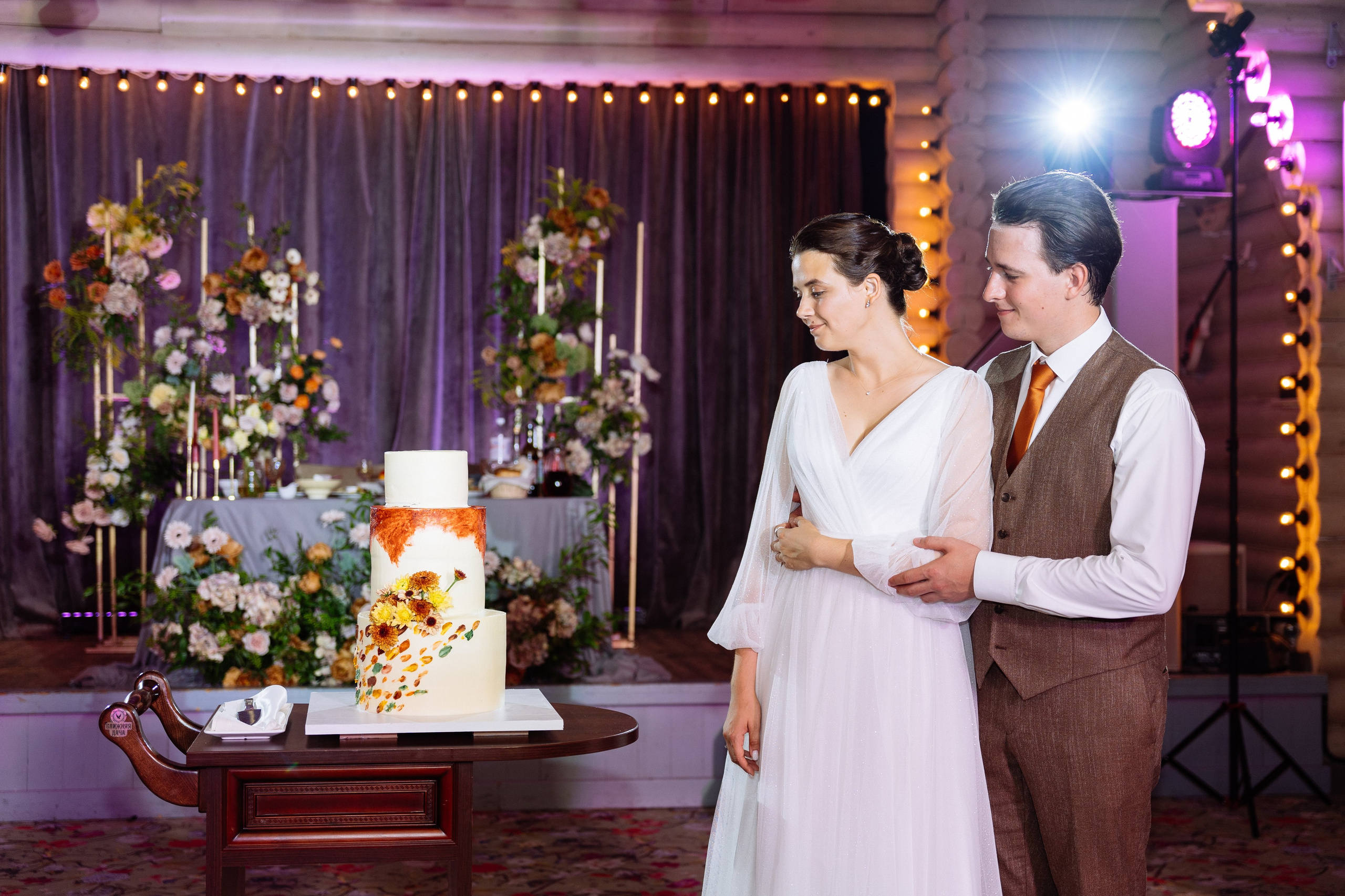 Свадьба Олега и Виктории в клубе «Ближняя дача»