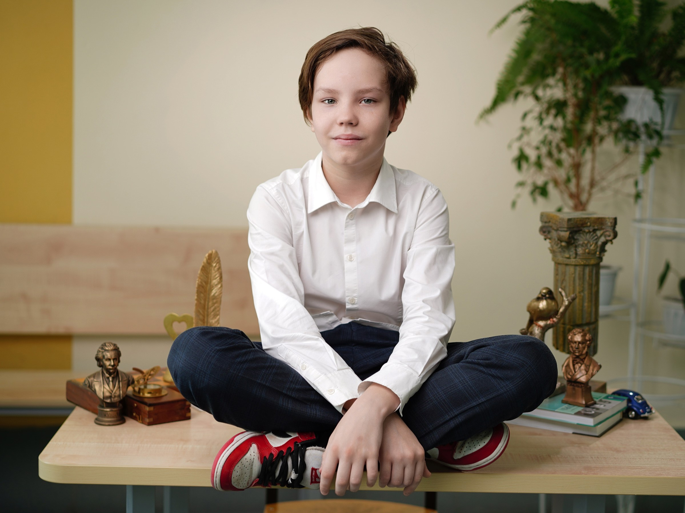 Виньетка + портреты. GOTRA — выпускные альбомы в Тюмени