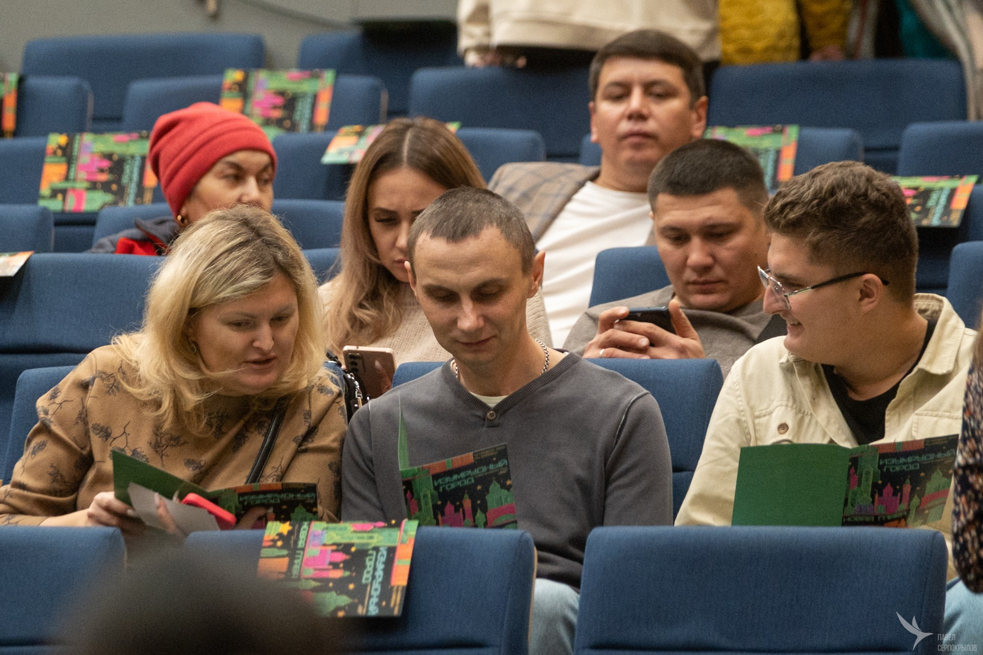 Юбилейный концерт студии эстрадного танца «Изумрудный город». Репортажный фотограф в Казани Павел Серпокрылов