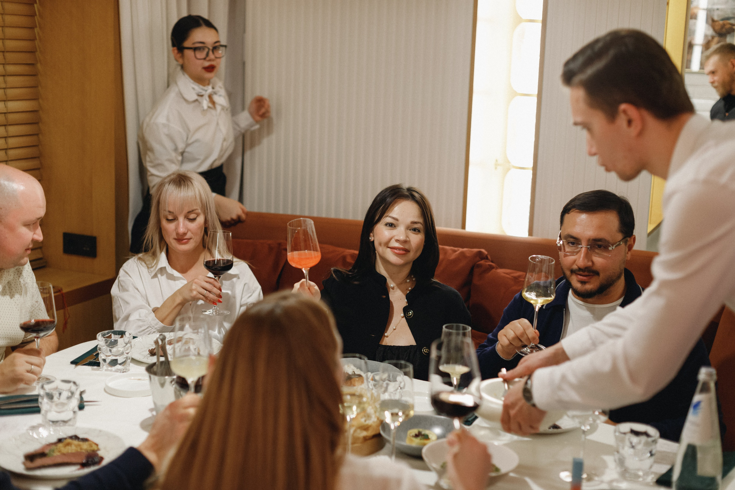 MAIN WINE — Гастрономический ужин презентация нового меню. СВОИ. ФОТООТЧЕТЫ-СОБЫТИЯ-МЕСТА