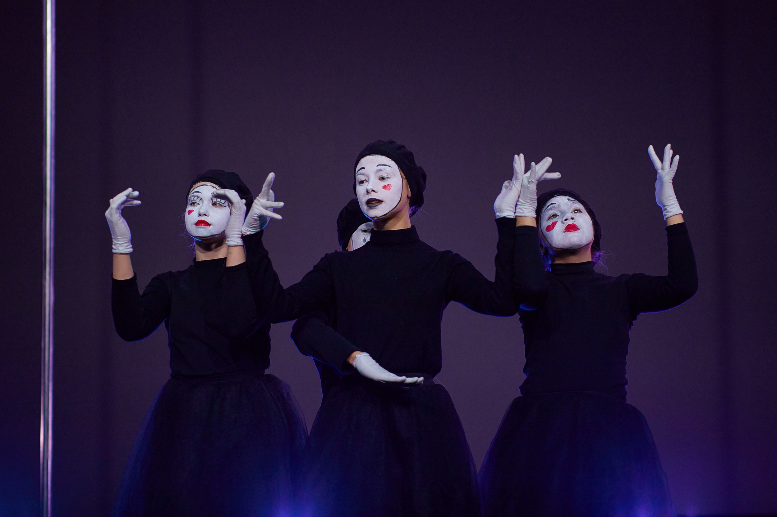 Анонс фоторепортажа с Концерта Грация. POLE DANCE. Photographer for business Mikhail Semenov. Aqua photo studio, photo school