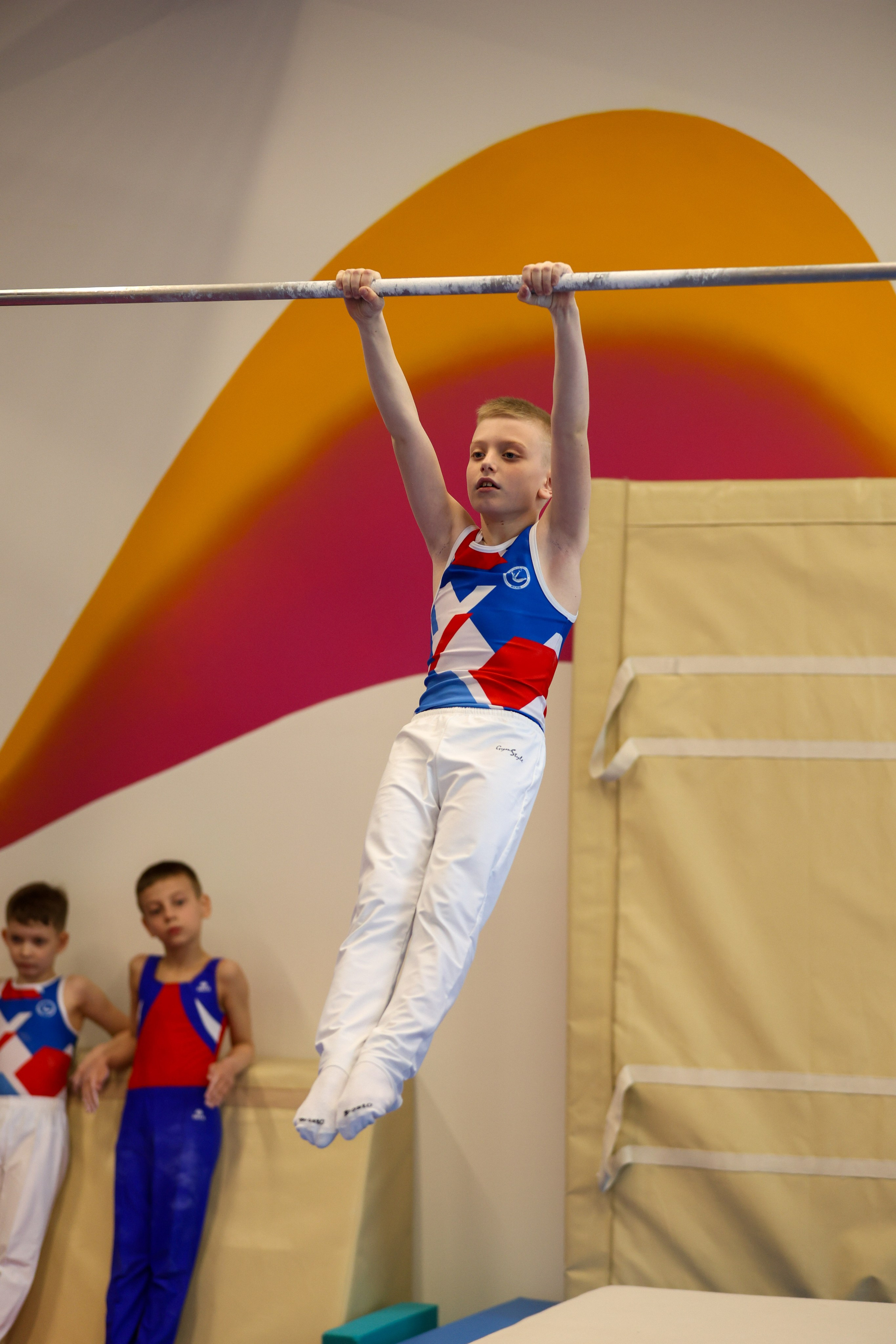 Спортивная гимнастика в школе Турнен. Фотограф в Москве портреты | репортажи | спорт