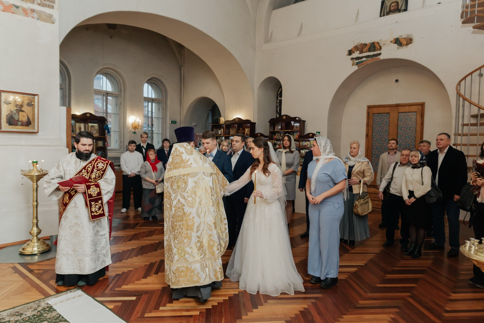 Венчание Храм Покрова Пресвятой Богородицы на Боровой, где провести камерное венчание, стоимость венчания в Венчание Храм Покрова Пресвятой Богородицы на Боровой СПб, лучшие церкви для венчания