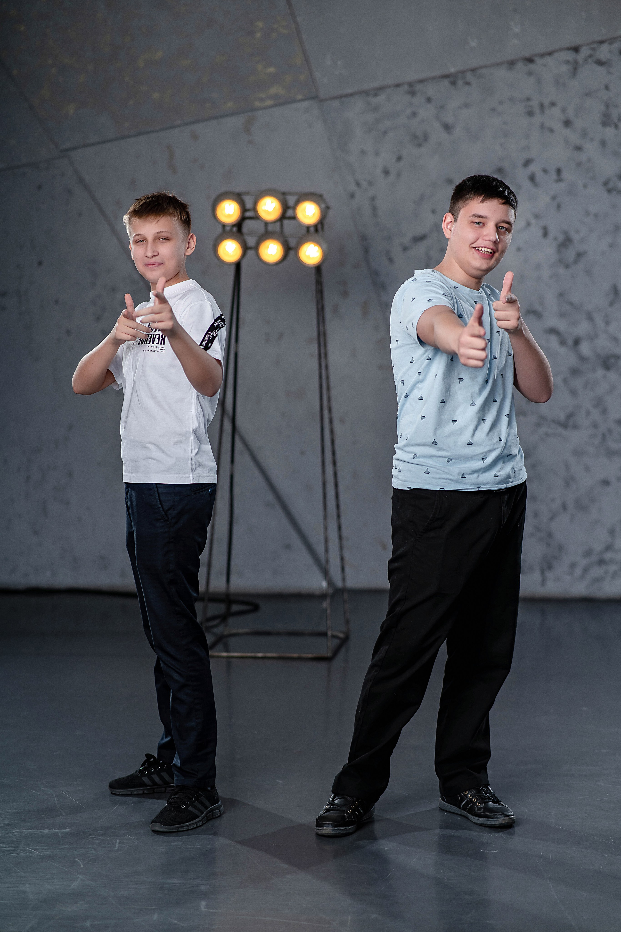 Выпускные (школьные) альбомы (книги) в Ростове-на-Дону. Современные Выпускные Альбомы в Ростове-на-Дону