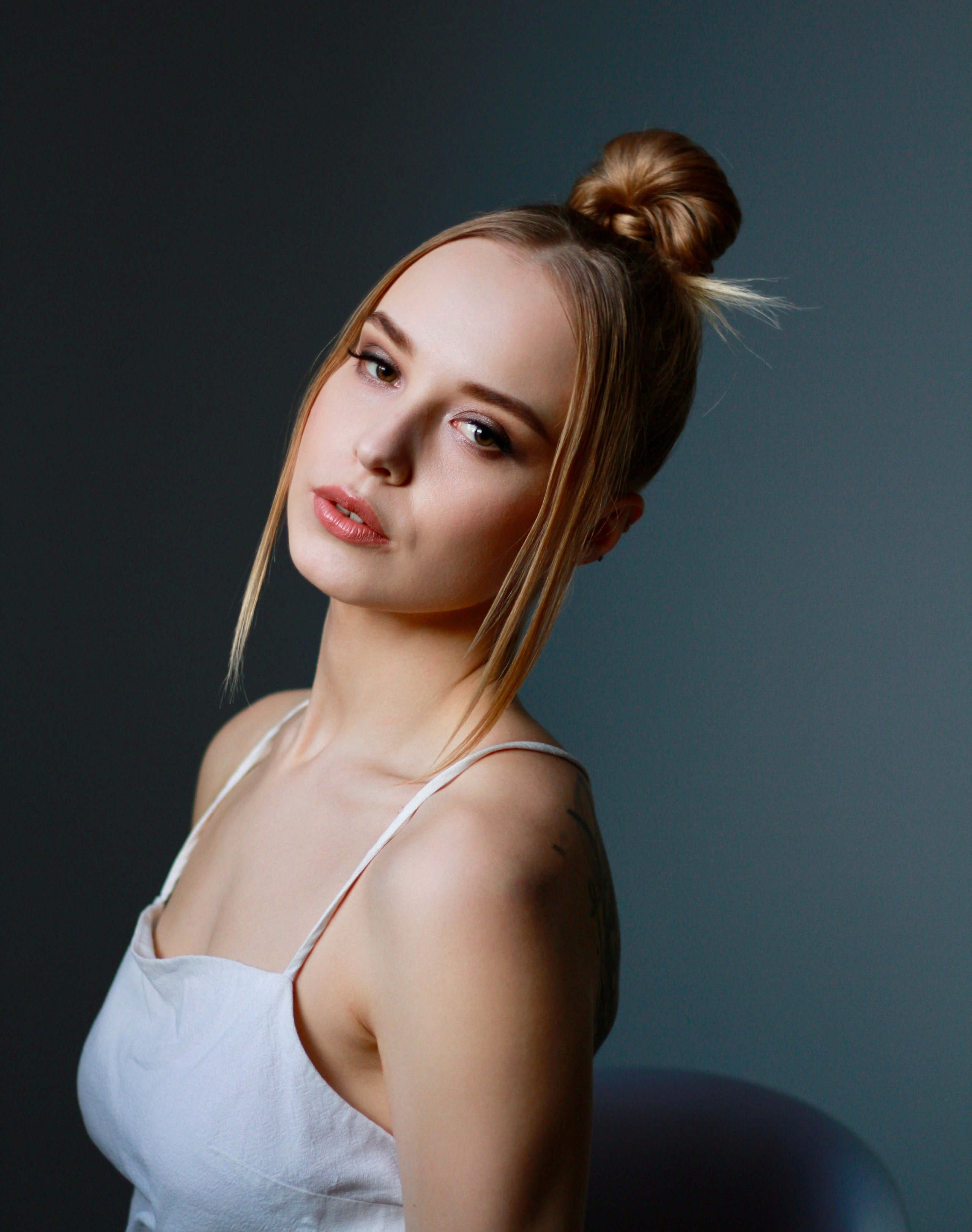 Контакты. Свадебный и портретный фотограф Твери и области Лидия Коновалова