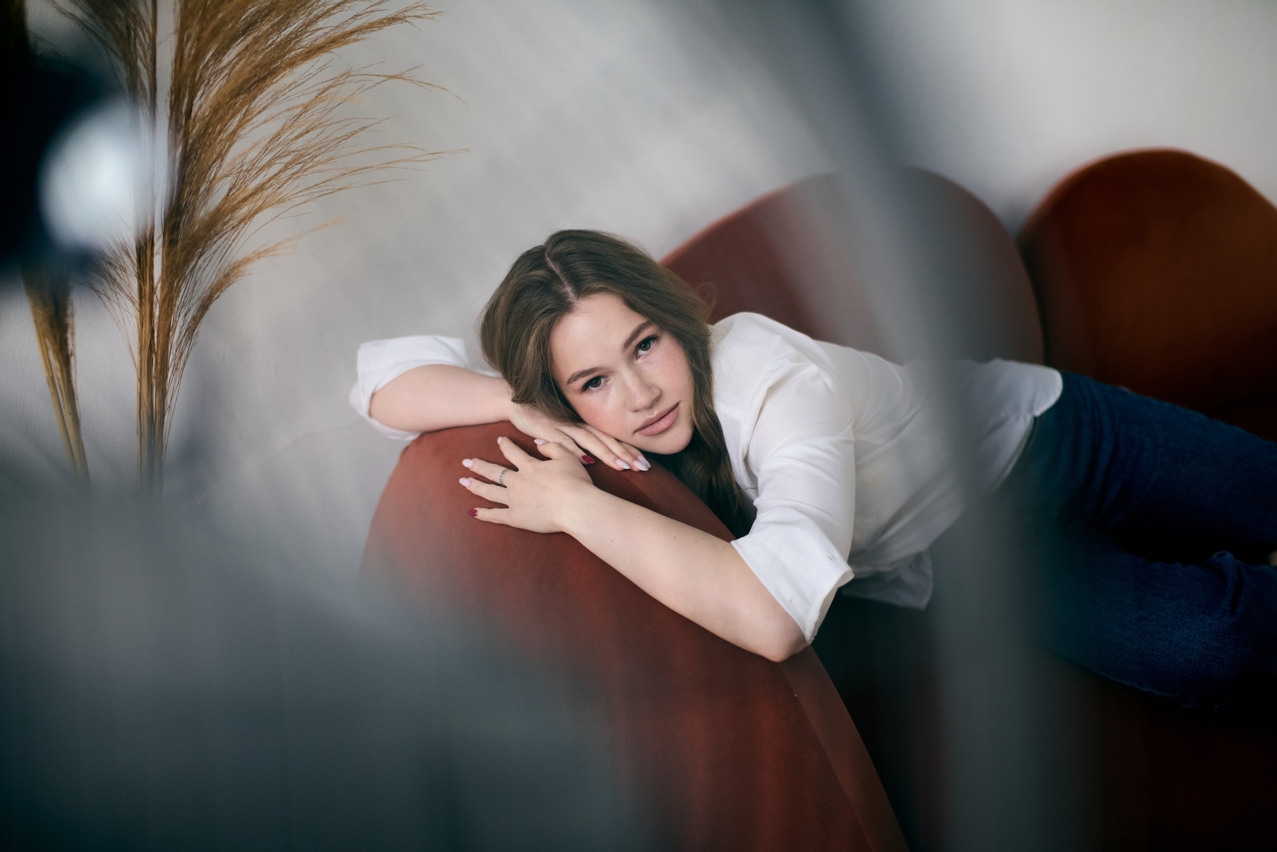 Индивидуальная женская фотосессия в фотостудии для Марины. Репортажный и женский фотограф в Новосибирске