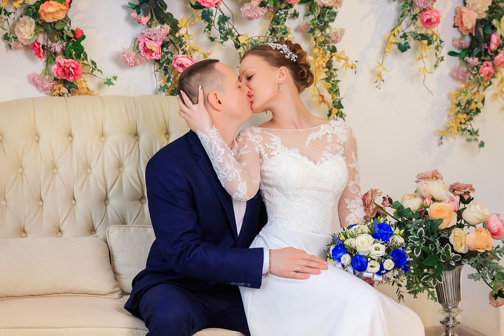 Свадебные фотосессии в студии и фотопрогулки в парках в Москве. Интерьеры, Контент, Портреты | Фотограф в Москве Дани Терно