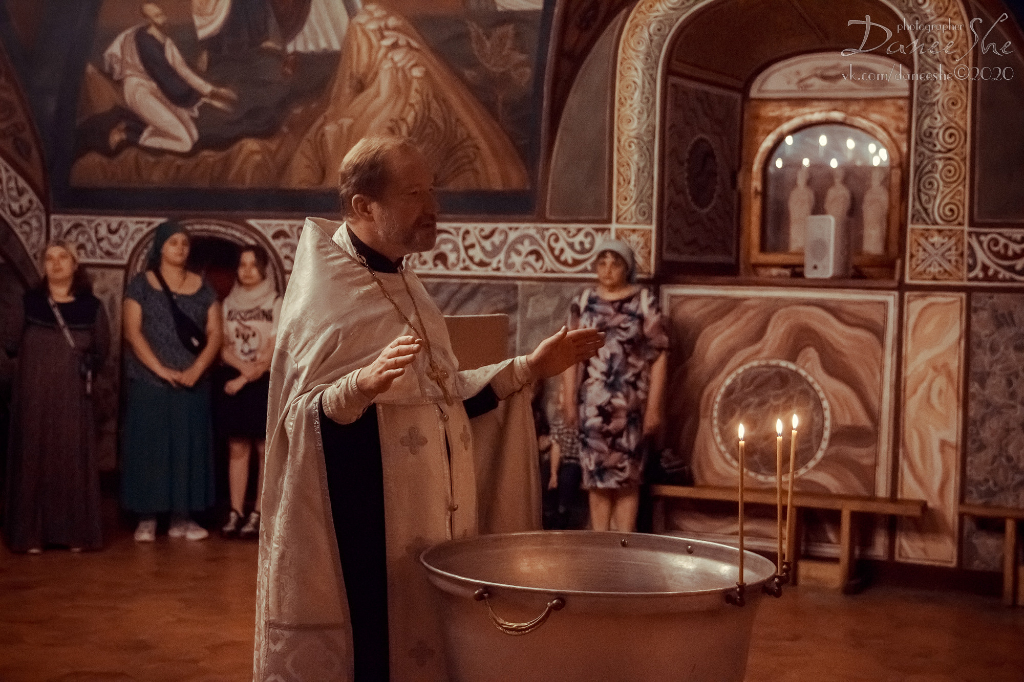 Таинство крещения. Интерьеры, Контент, Портреты | Фотограф в Москве Дани Терно