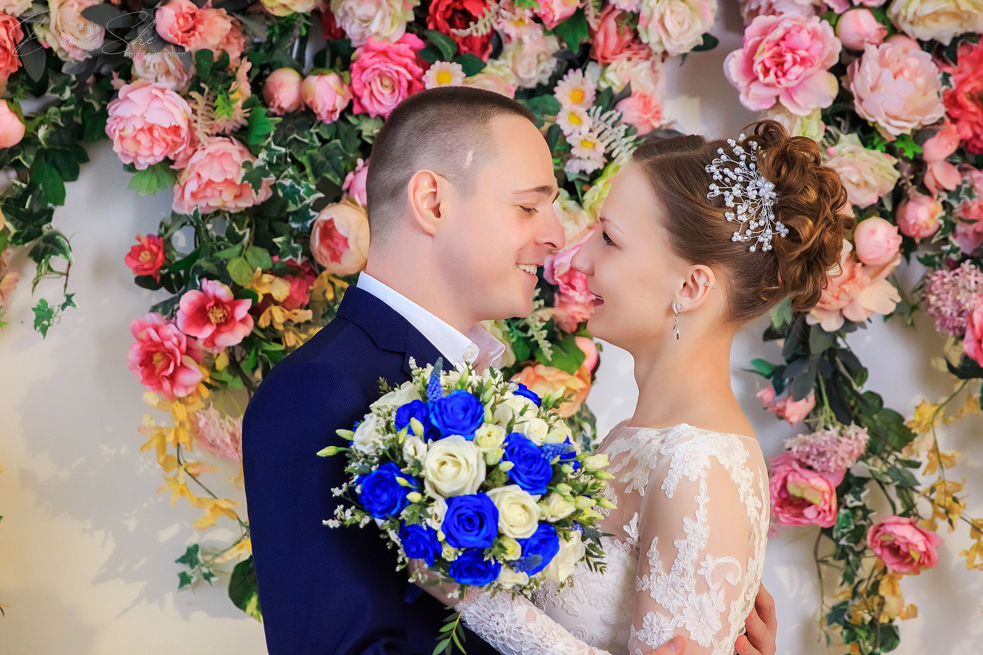 Свадебные фотосессии в студии и фотопрогулки в парках в Москве. Интерьеры, Контент, Портреты | Фотограф в Москве Дани Терно