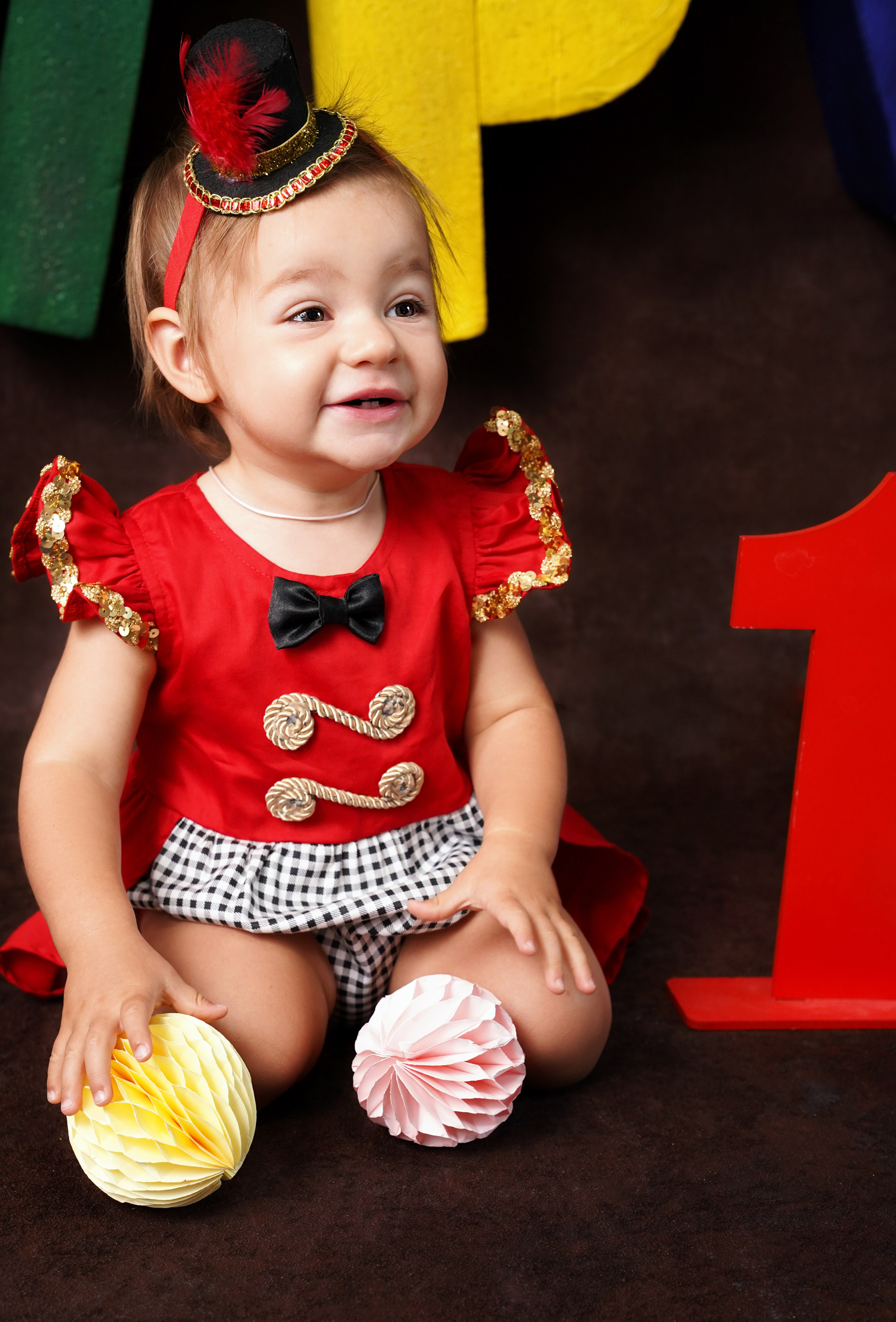 Фотосессия ГОДОВАСИЕ. Фотограф новорожденных, детей до года и беременных в Симферополе