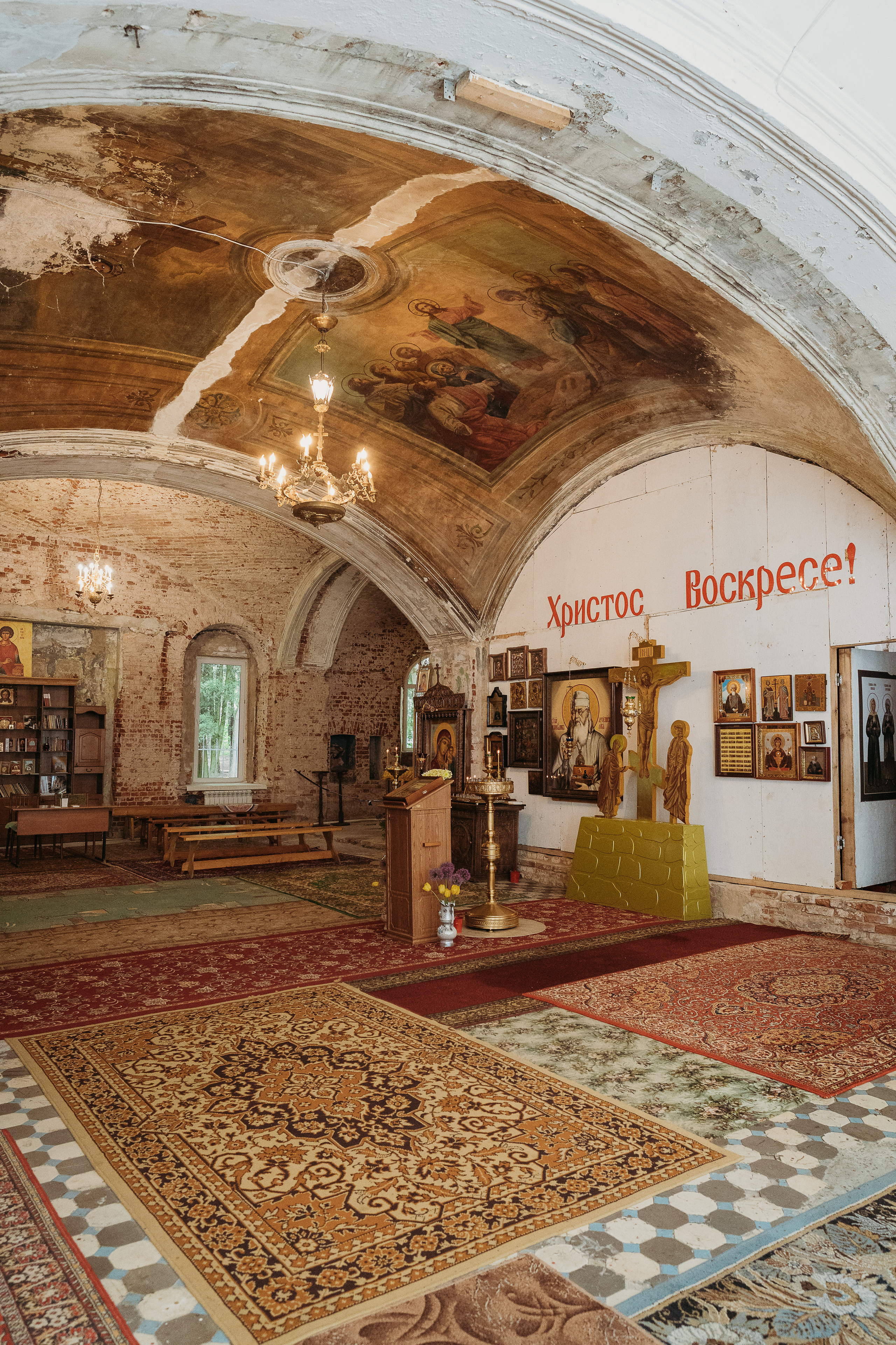 Крестовоздвиженский храм пос.Авангард Парк-отель Воздвиженское Серпухов. Фотограф на крещение Москва. Фотограф на крещение Серпухов.