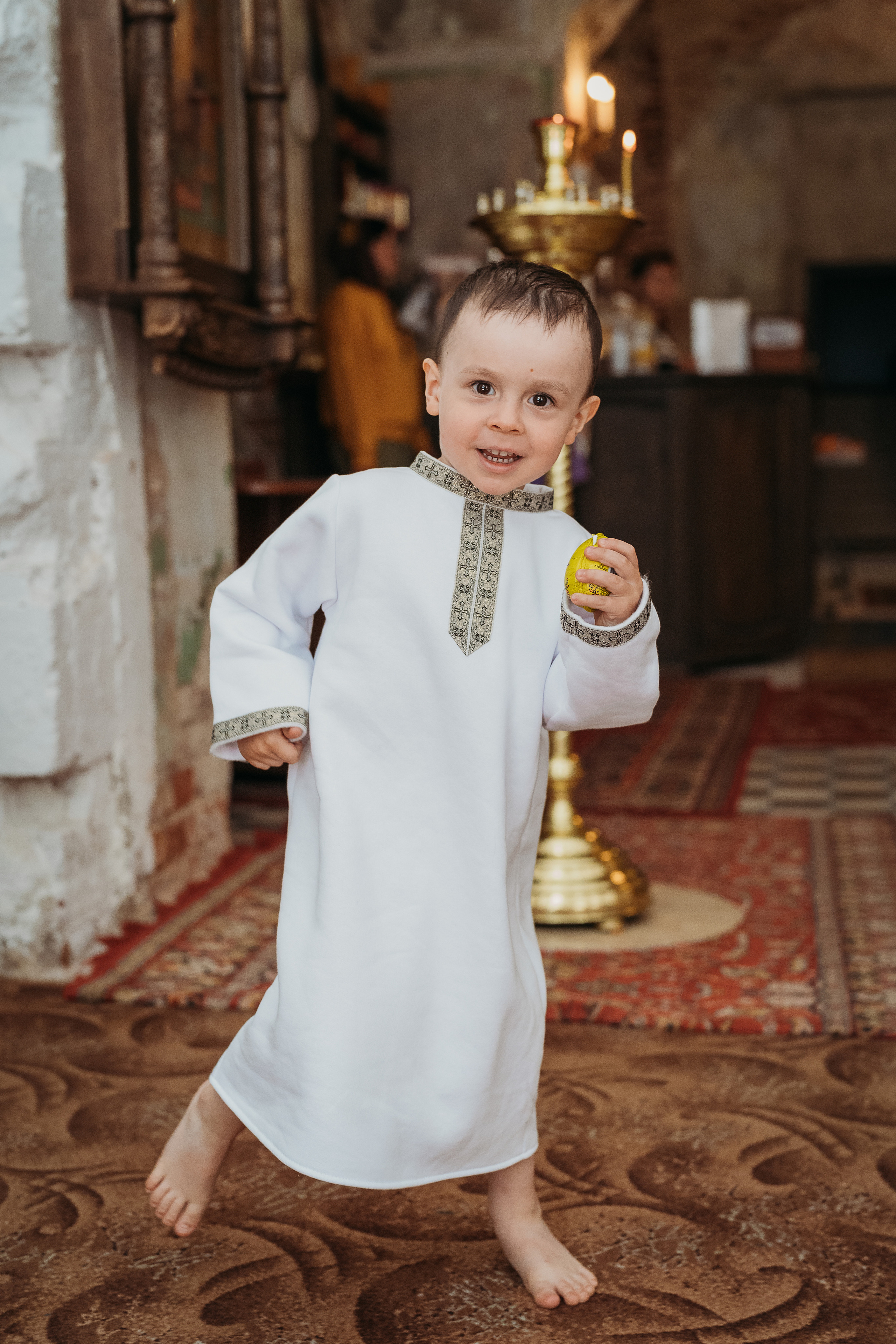 Фотограф на крещение. Фотограф на крестины. Крещение ребенка. Крестины ребенка. Крещение младенца. Профессиональная фотосъемка крещения. Православный фотограф на таинство крещения в храме. Фотосъемка крещения в церкви. Как подготовиться к крещению? Что подарить на крестины? Дети в храме. Крестильный набор.