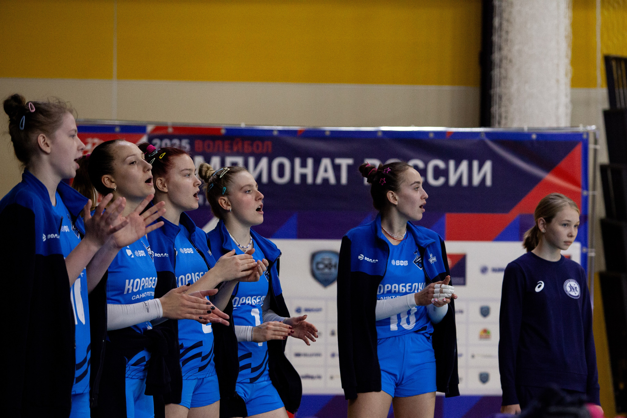 Один день из тура чемпионата России по волейболу. Кутузов Евгений Фотограф в Южно-Сахалинске