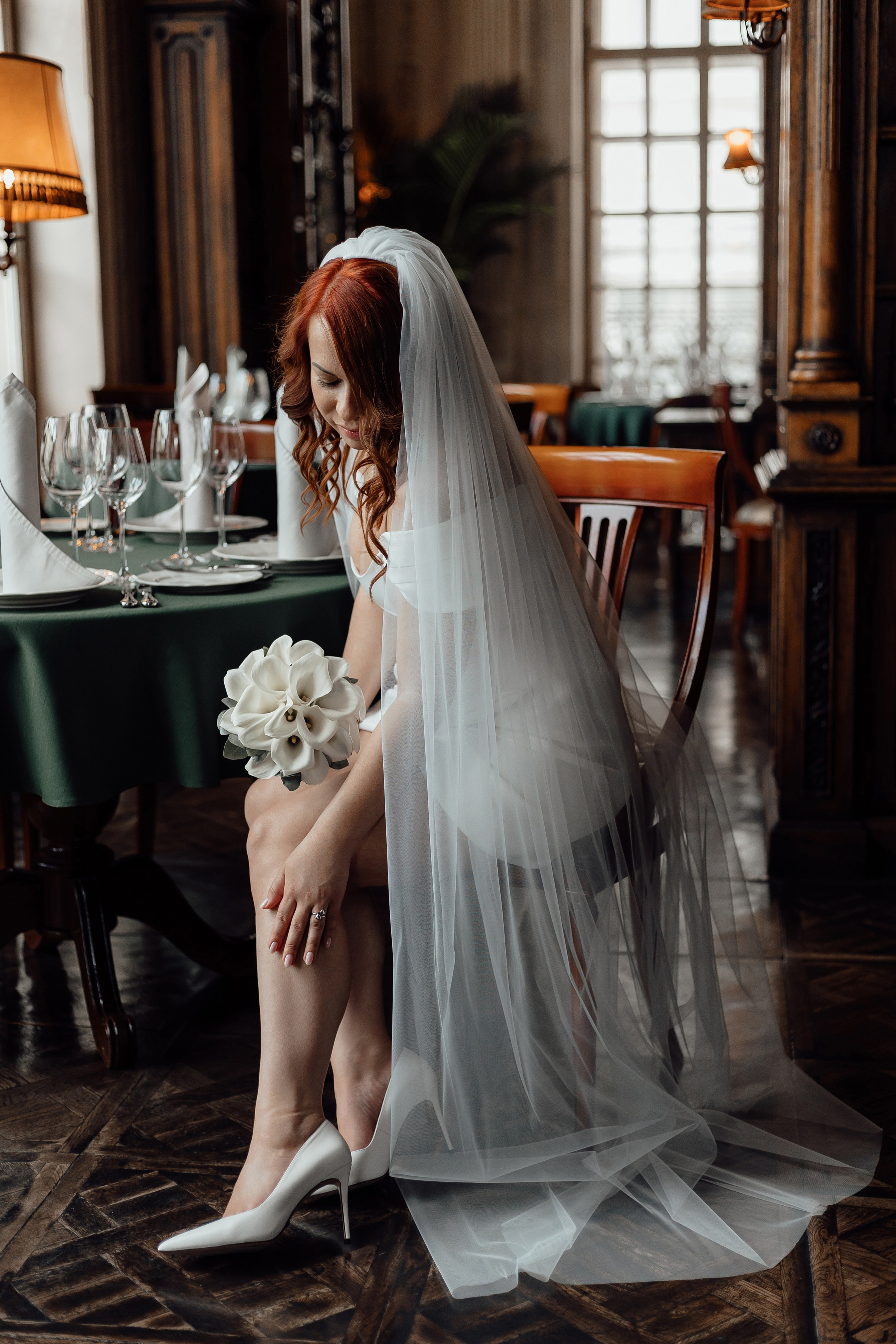 Свадебная фотосессия в ресторане «Кафе Пушкинъ»