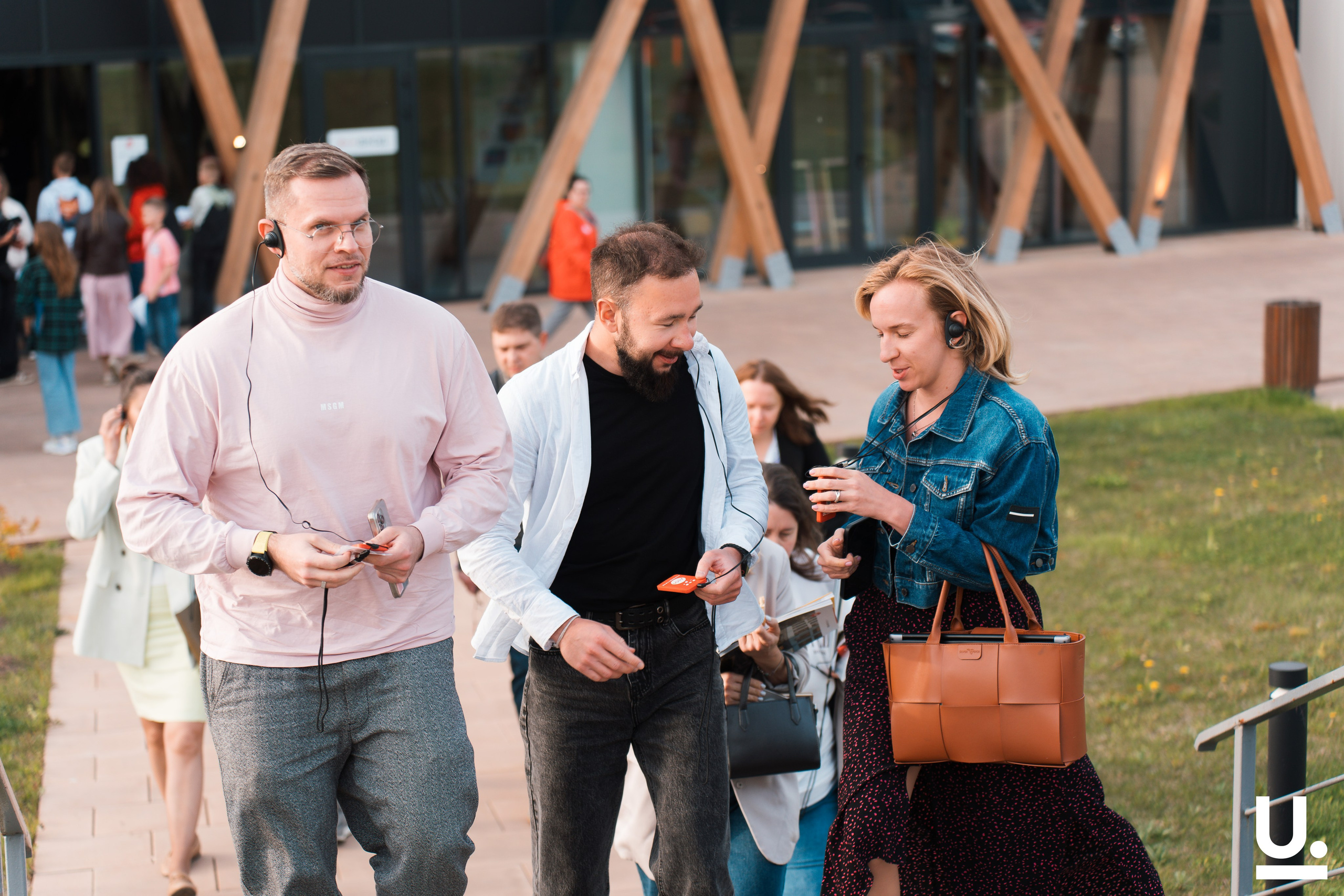 Репортажная съемка в Москве. A101. Репортажный фотограф в Москве Вадим Галанин