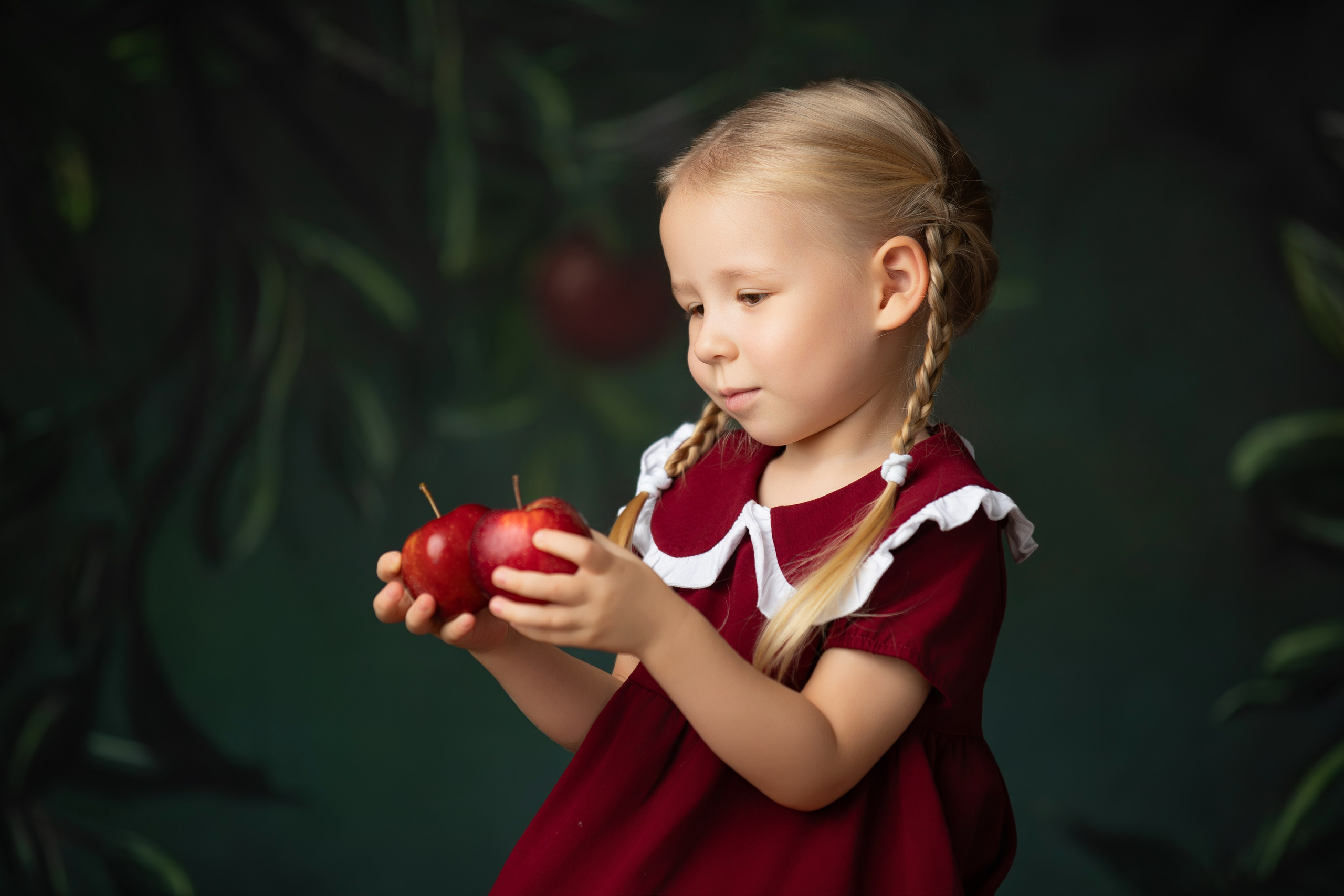Подготовка к выпускной фотосессии на улице осенью — советы по одежде и прическам. Выпускные альбомы для школ и детских садов — фотокниги и виньетки