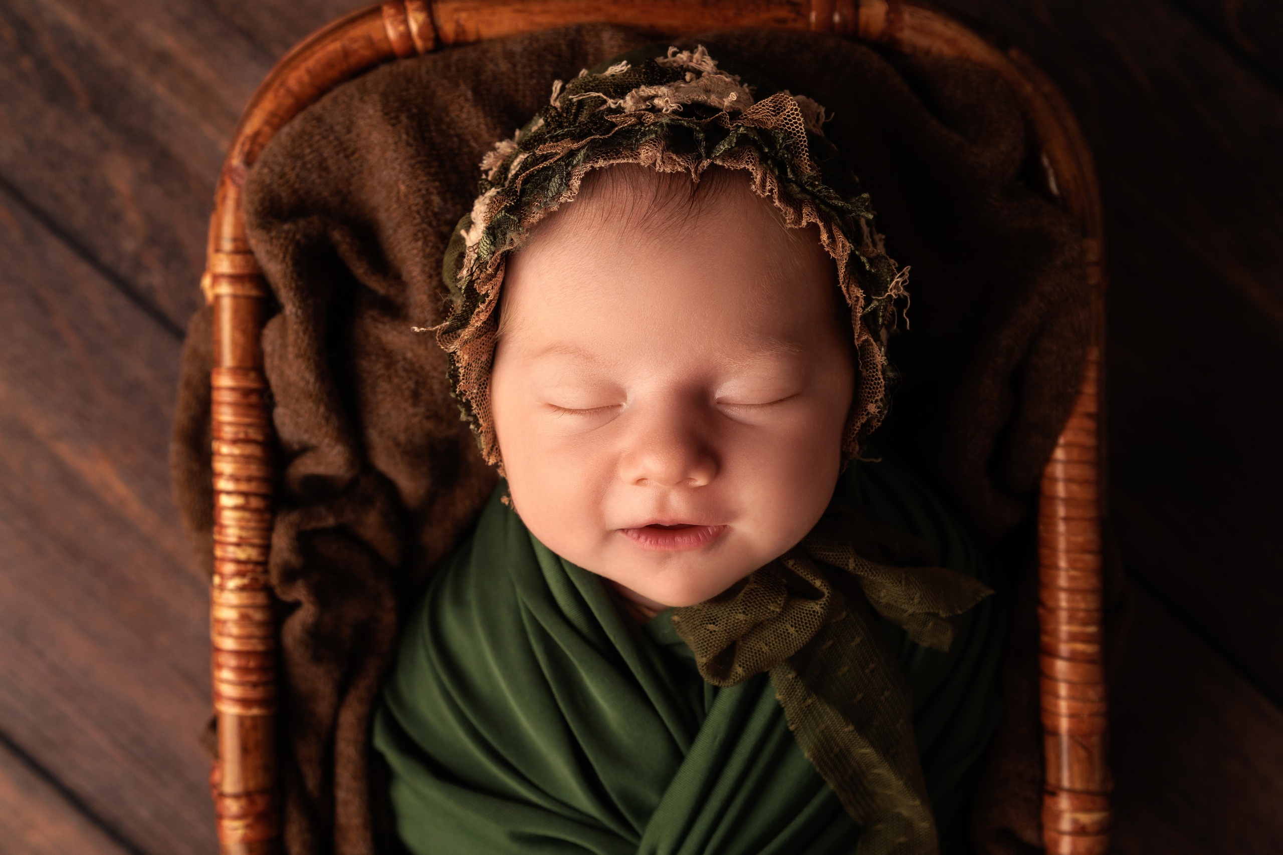 Newborn фотосессия новорожденного Екатеринбург Екатерина Забелина. ТОПовый фотограф беременных Екатеринбург. Фотограф новорожденных малышей Екатеринбург