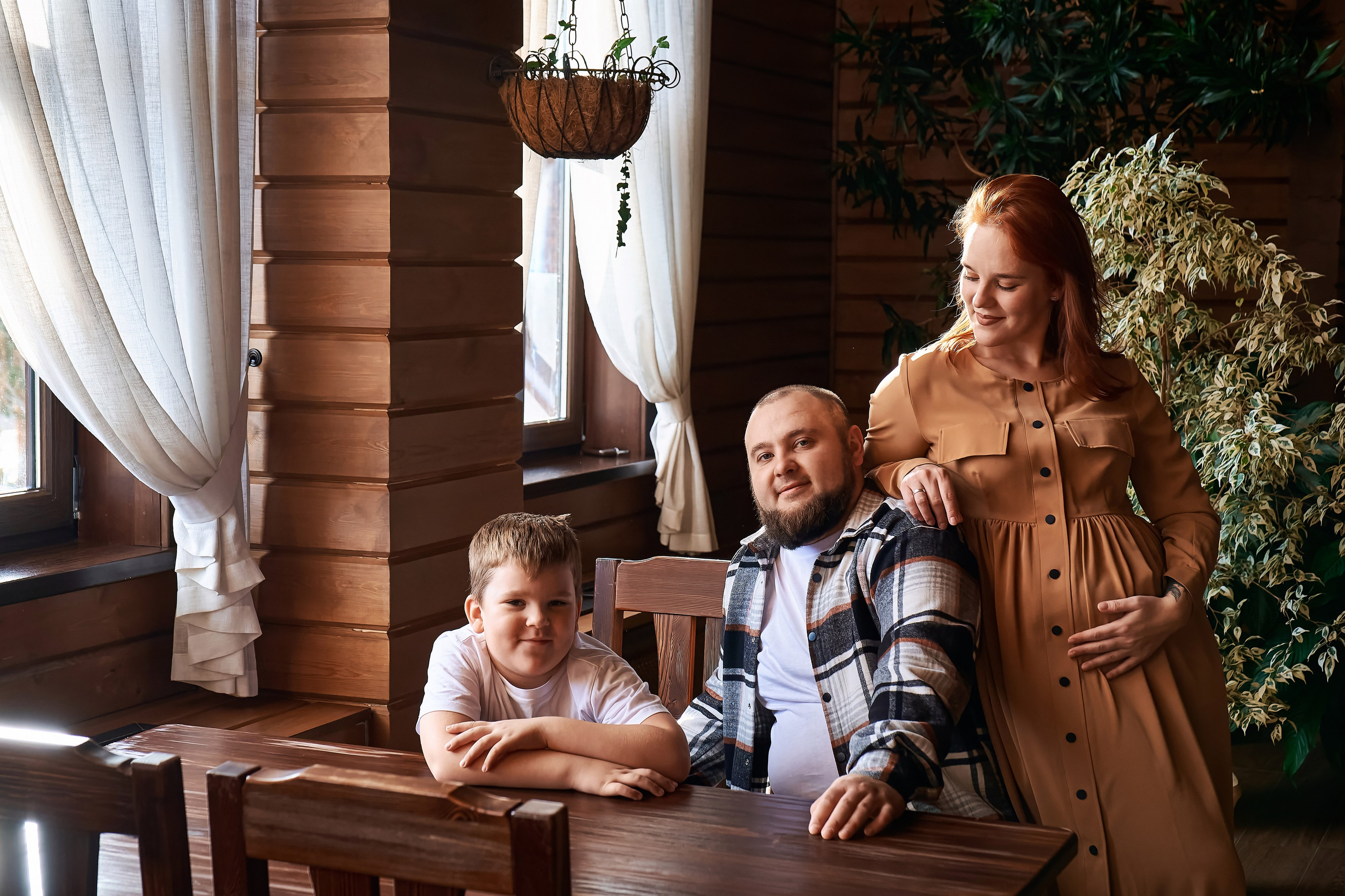 Семейная фотосессия в Красноярске по доступной цене