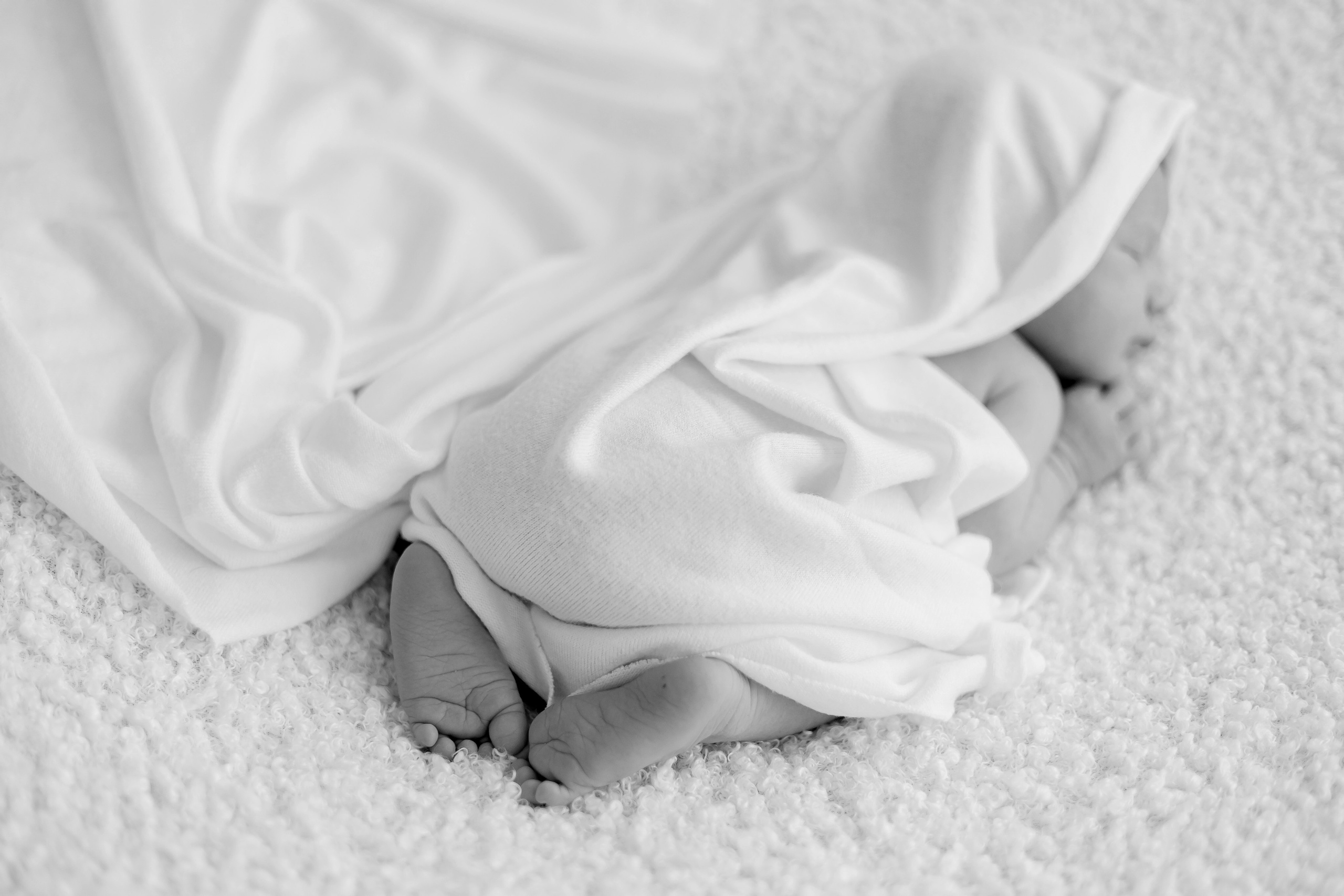 Роберт, 8 дней. Семейный и детский фотограф в Железногорске Саламахо Ольга