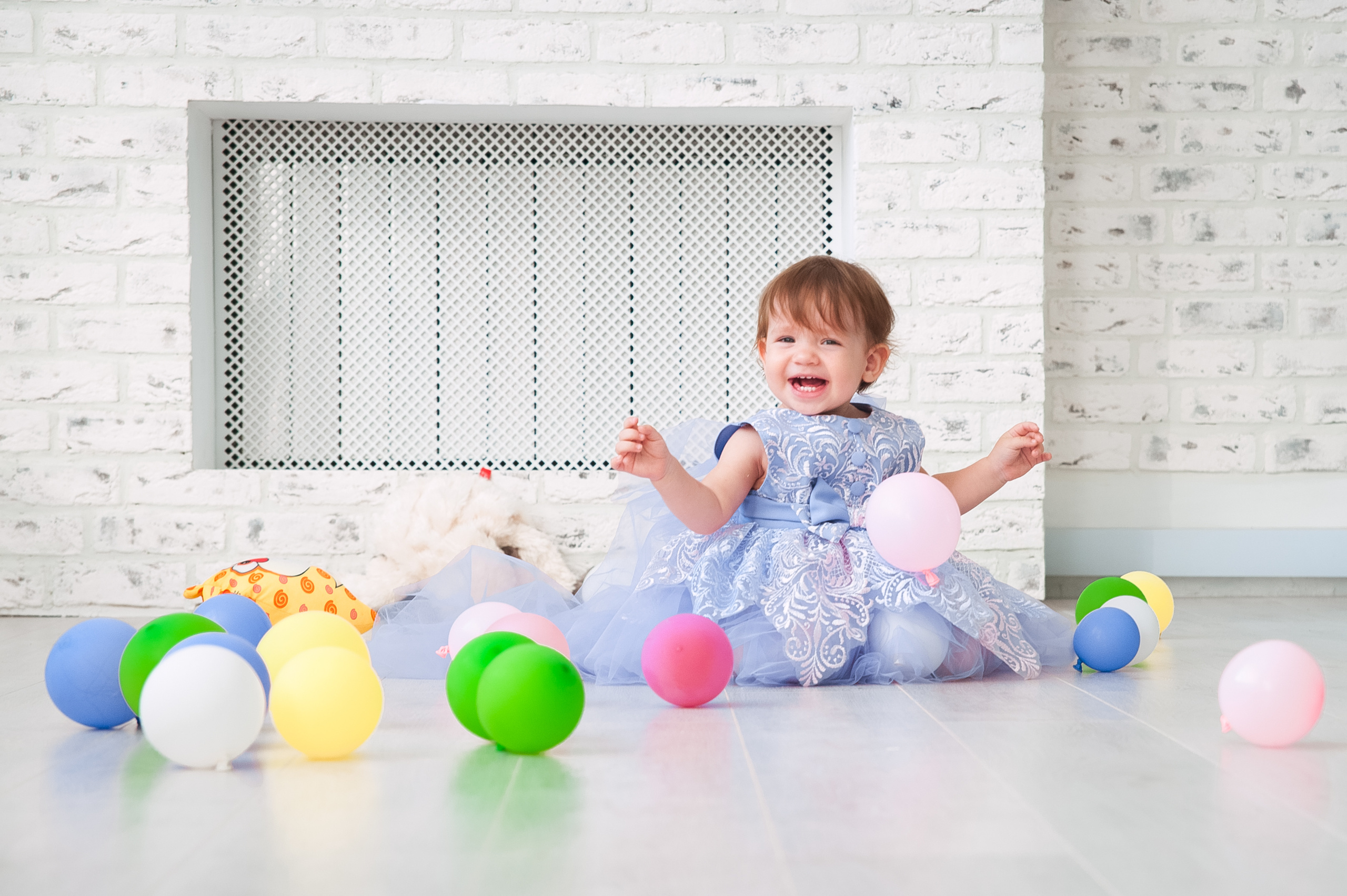 Фотостудии бывают разные…)