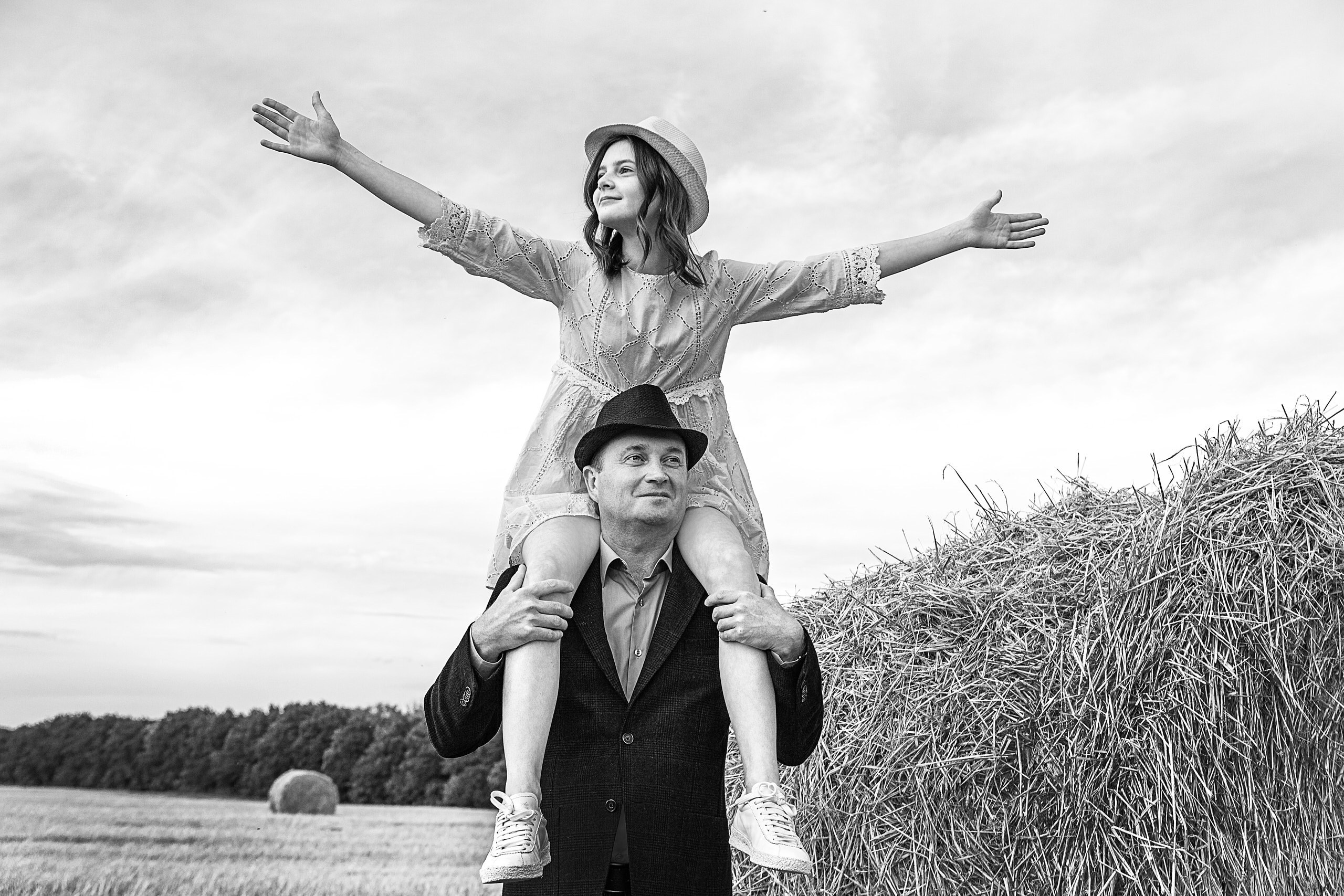 Семейная фотосъемка на плэнере. Создание фото-видео визуала в Воронеже и РФ. Виталий Дедов