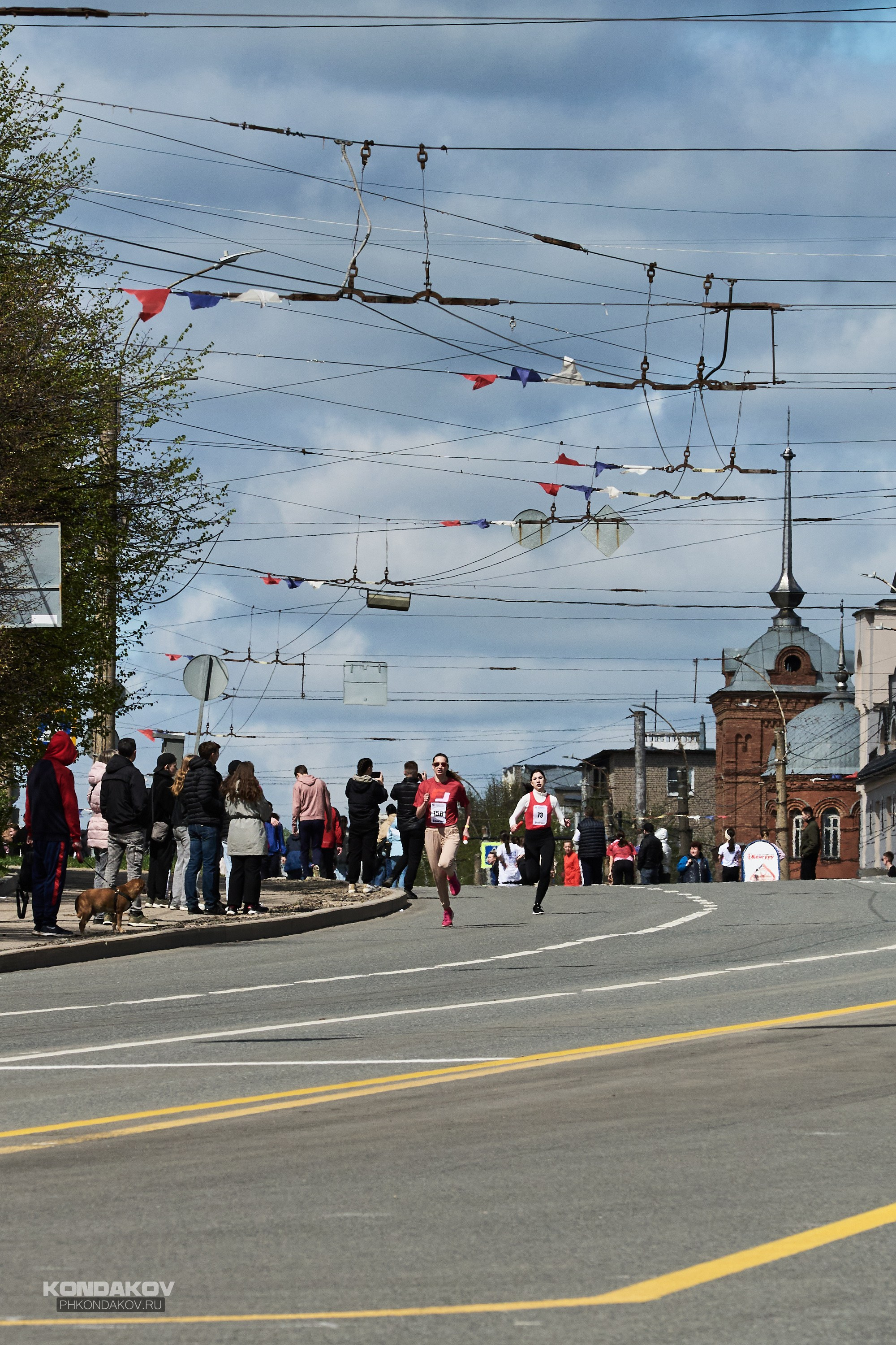 Первомайская эстафета в Иваново 2024 год. Фотограф в Иваново: Каталожная съемка одежды и постельного белья, Wildberries