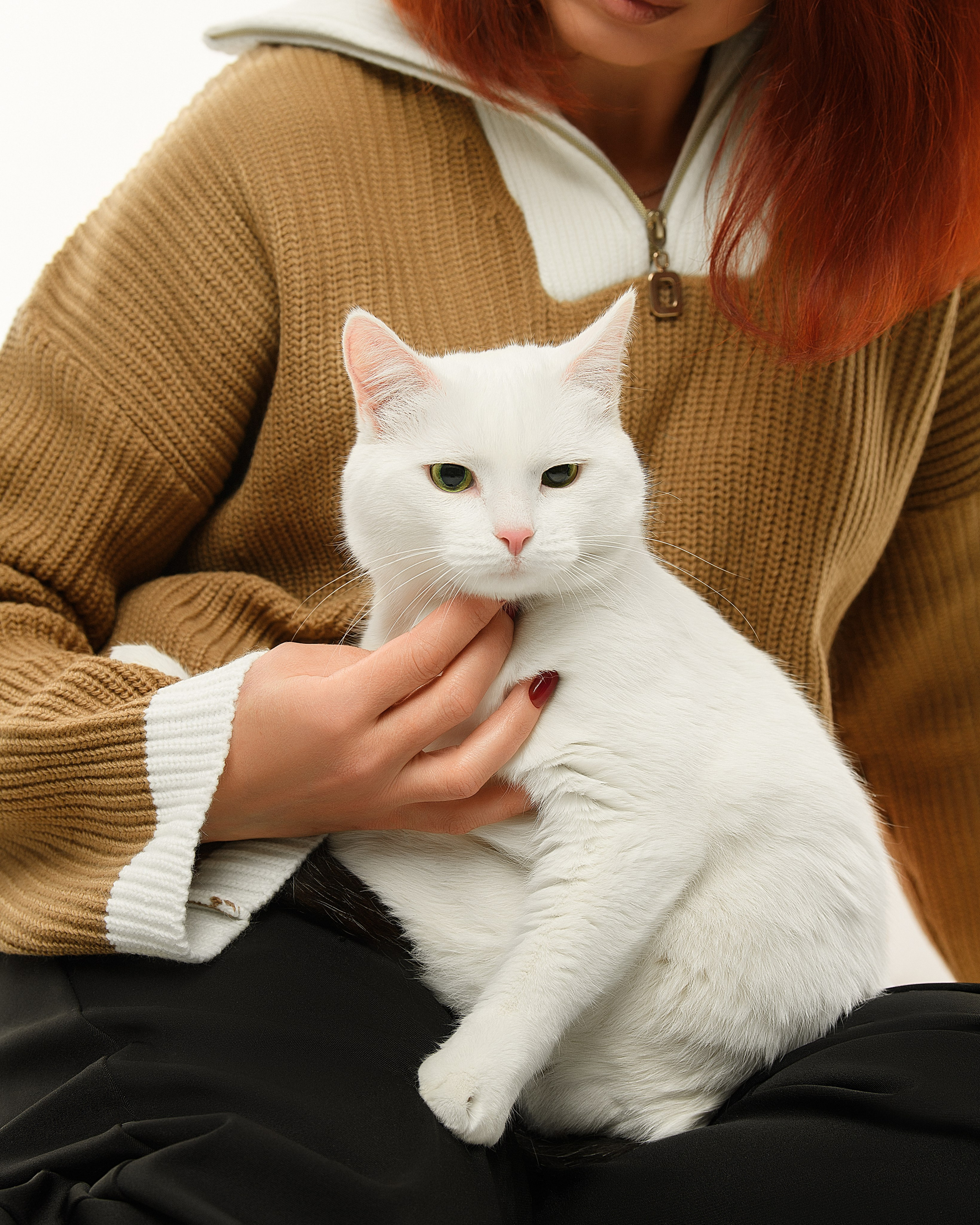 Фотосессия Виктории на циклораме. Женский фотограф в Москве Богдашкина Динара