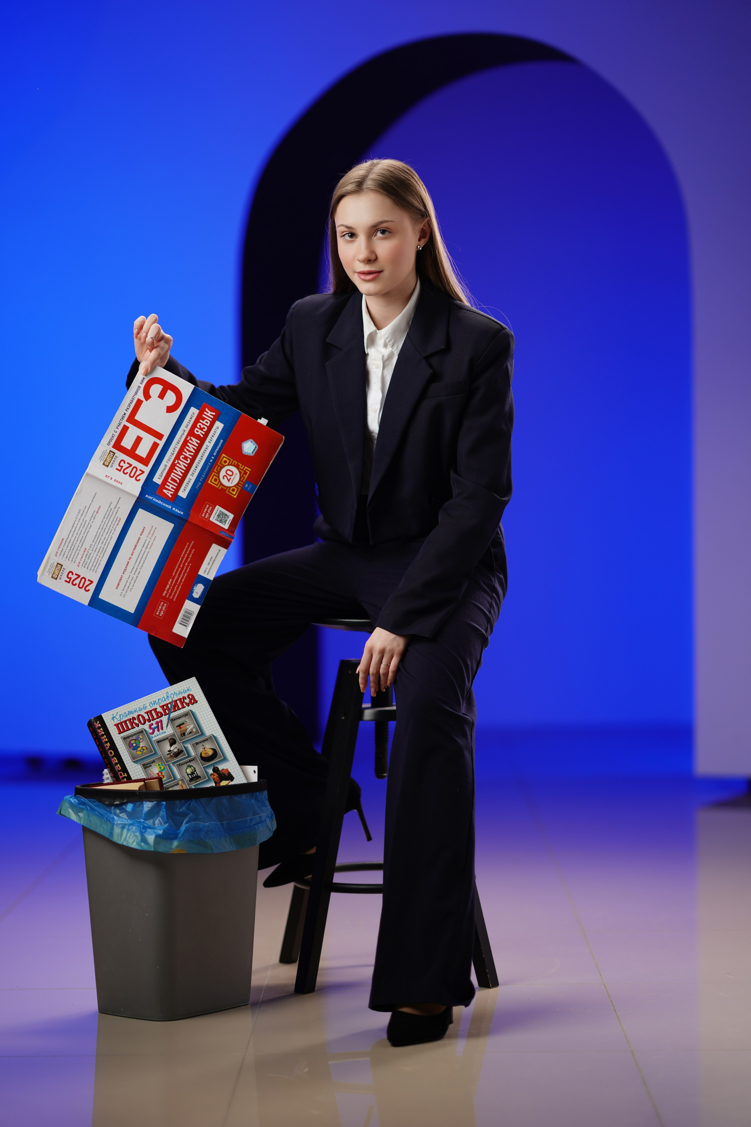 Школьная студия 9,11 класс. Фотограф Герман