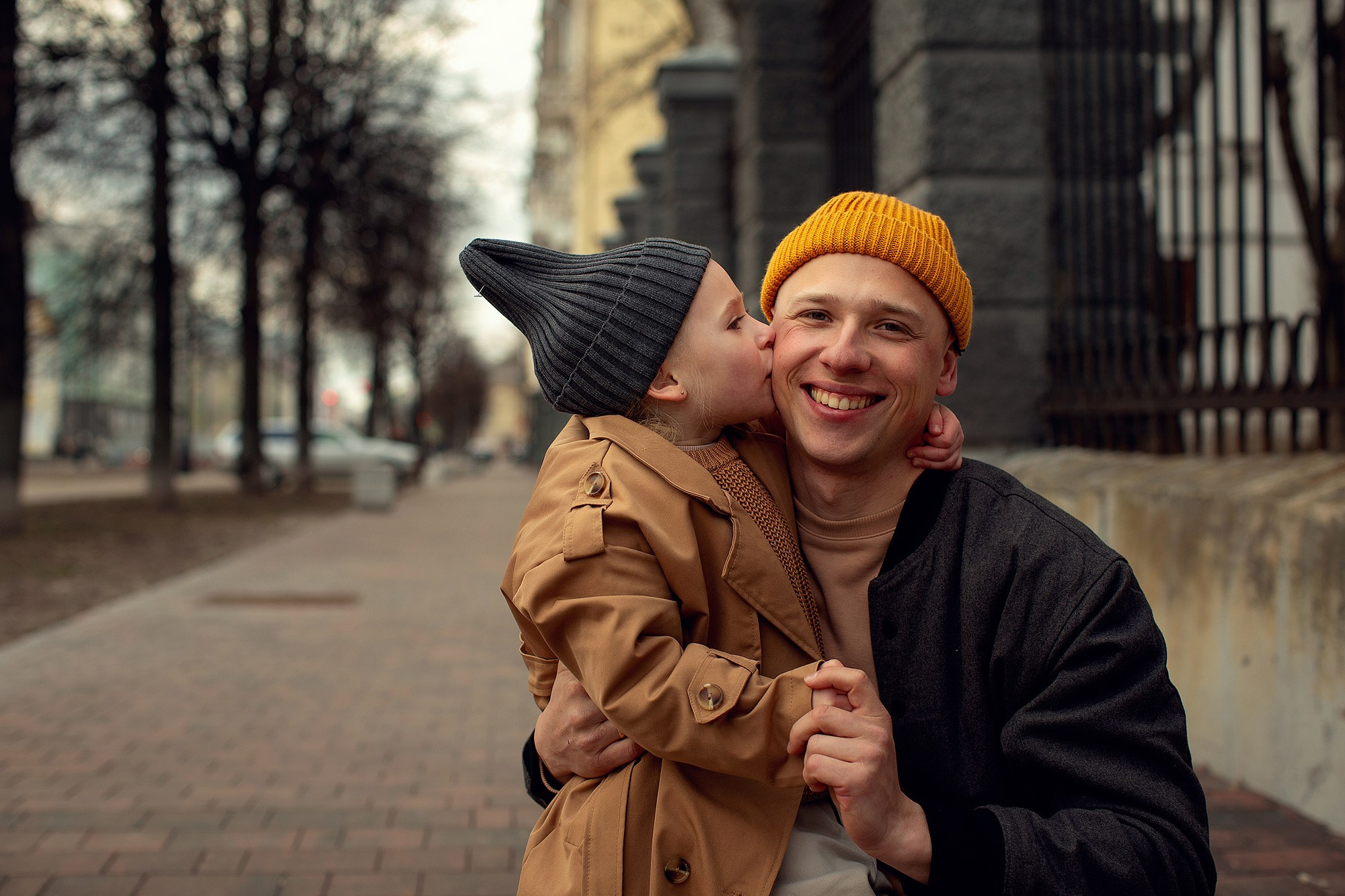 Яркая городская фотопрогулка семьи в ожидании второго малыша. Tatyana Nadezhdina Family photographer