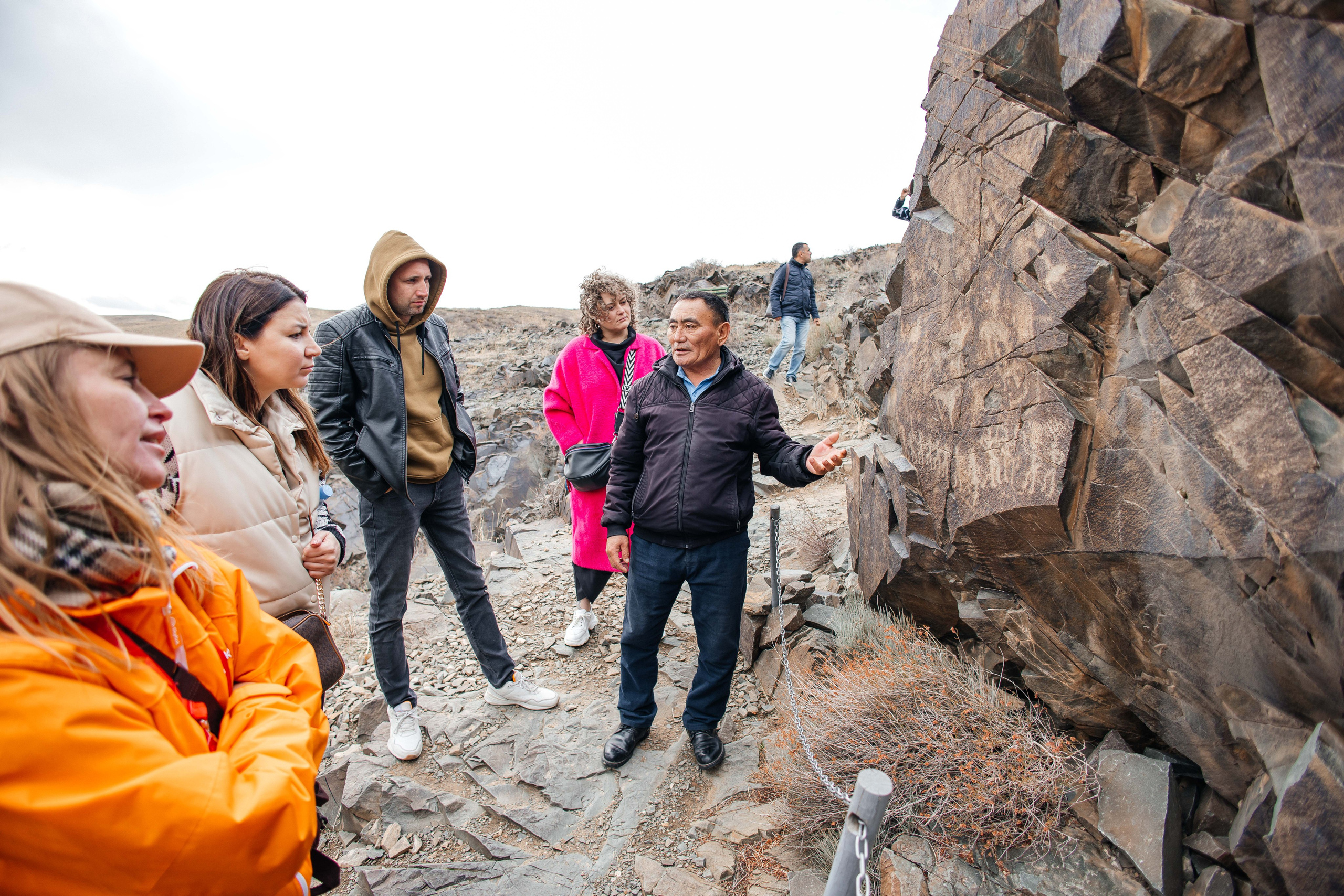 Петроглифы Тамгалы Танбалы ЮНЕСКО в Казахстане. Алматы. Где находится, как доехать из Алматы, фото и видео зимой и летом