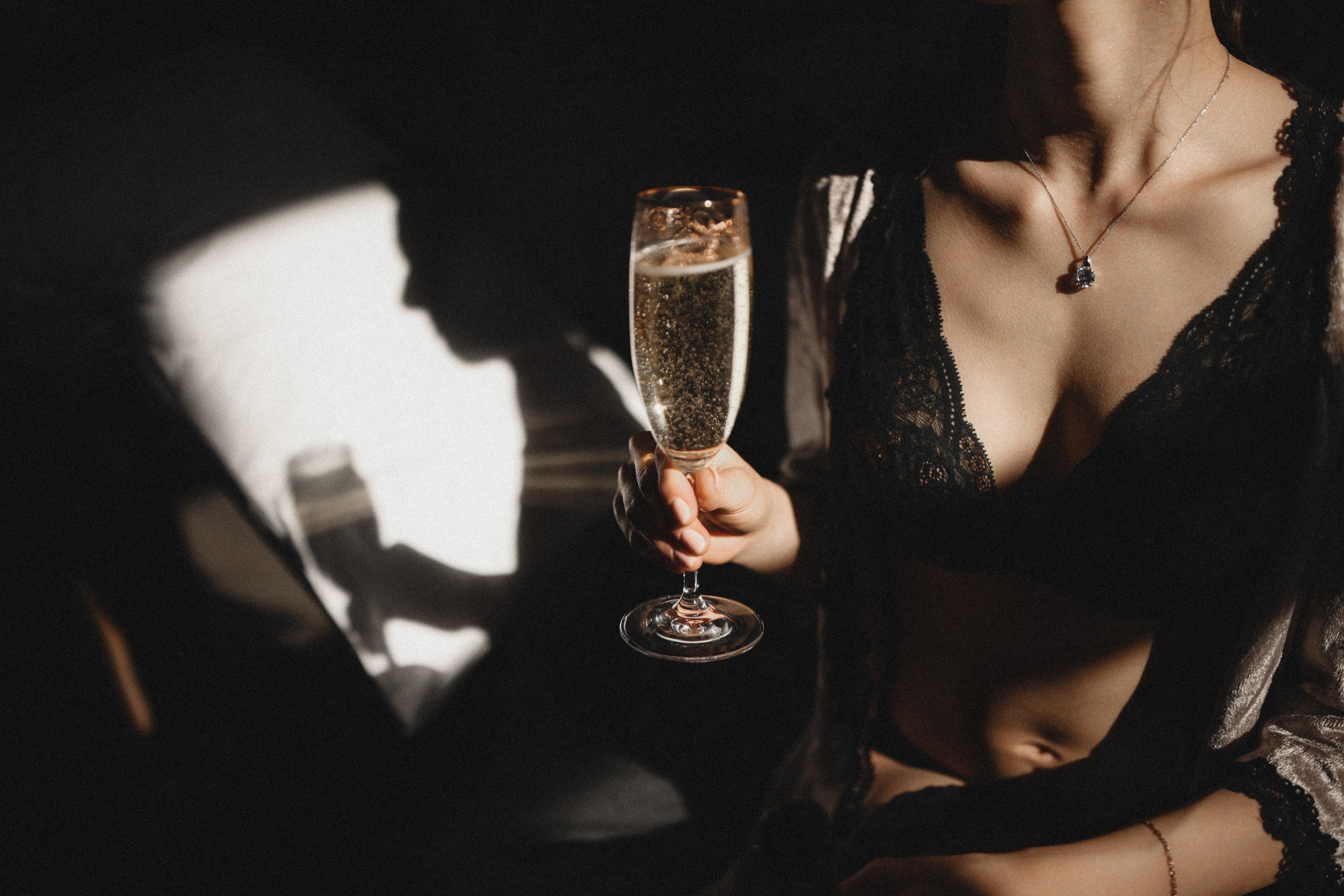 Первый кусь. Свадебный фотограф в Ярославле Илья Жуков