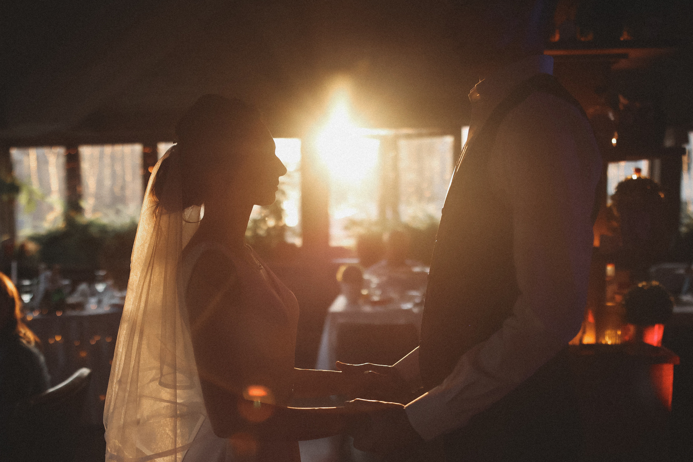 Первый кусь. Свадебный фотограф в Ярославле Илья Жуков