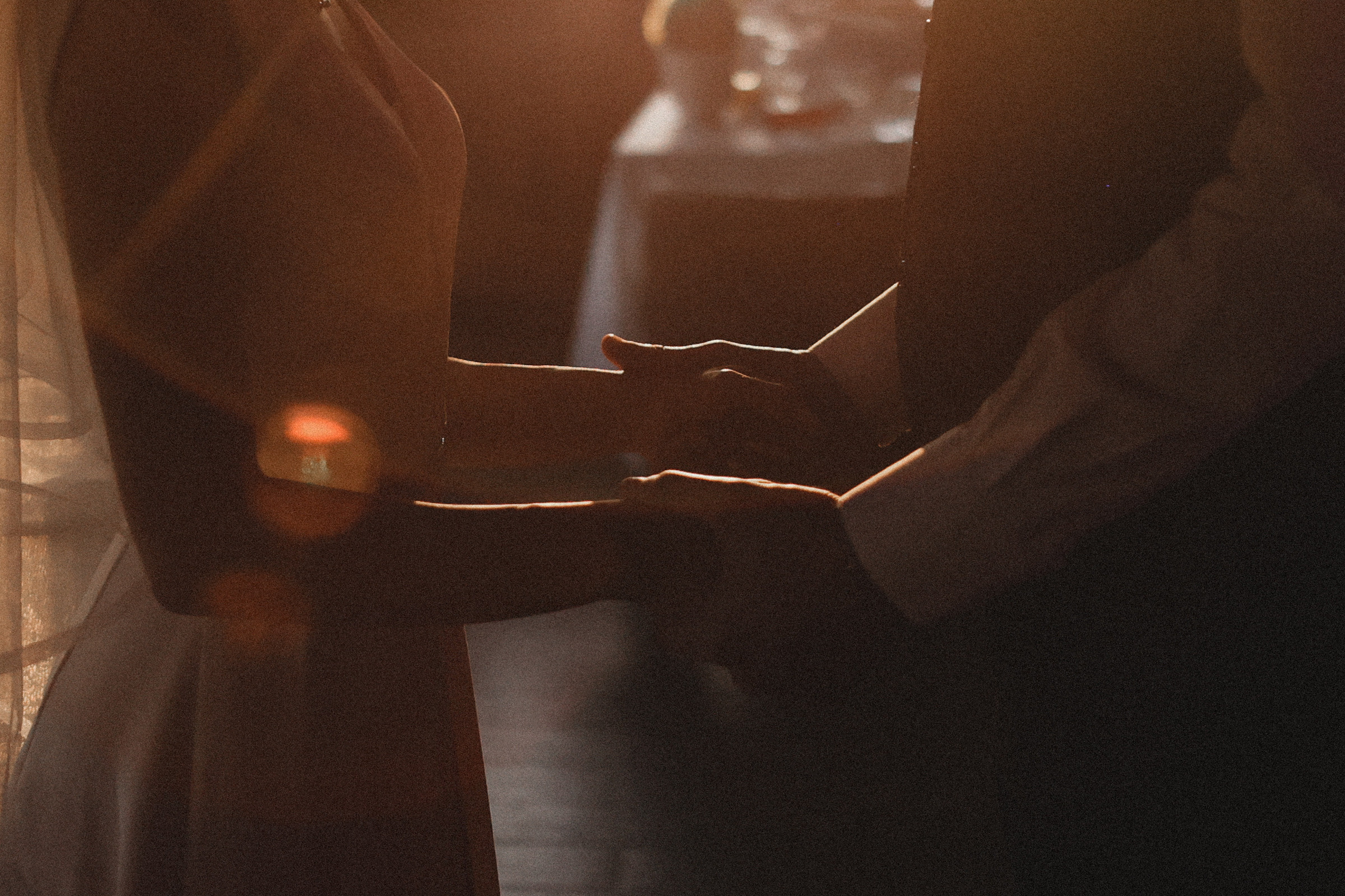 Первый кусь. Свадебный фотограф в Ярославле Илья Жуков