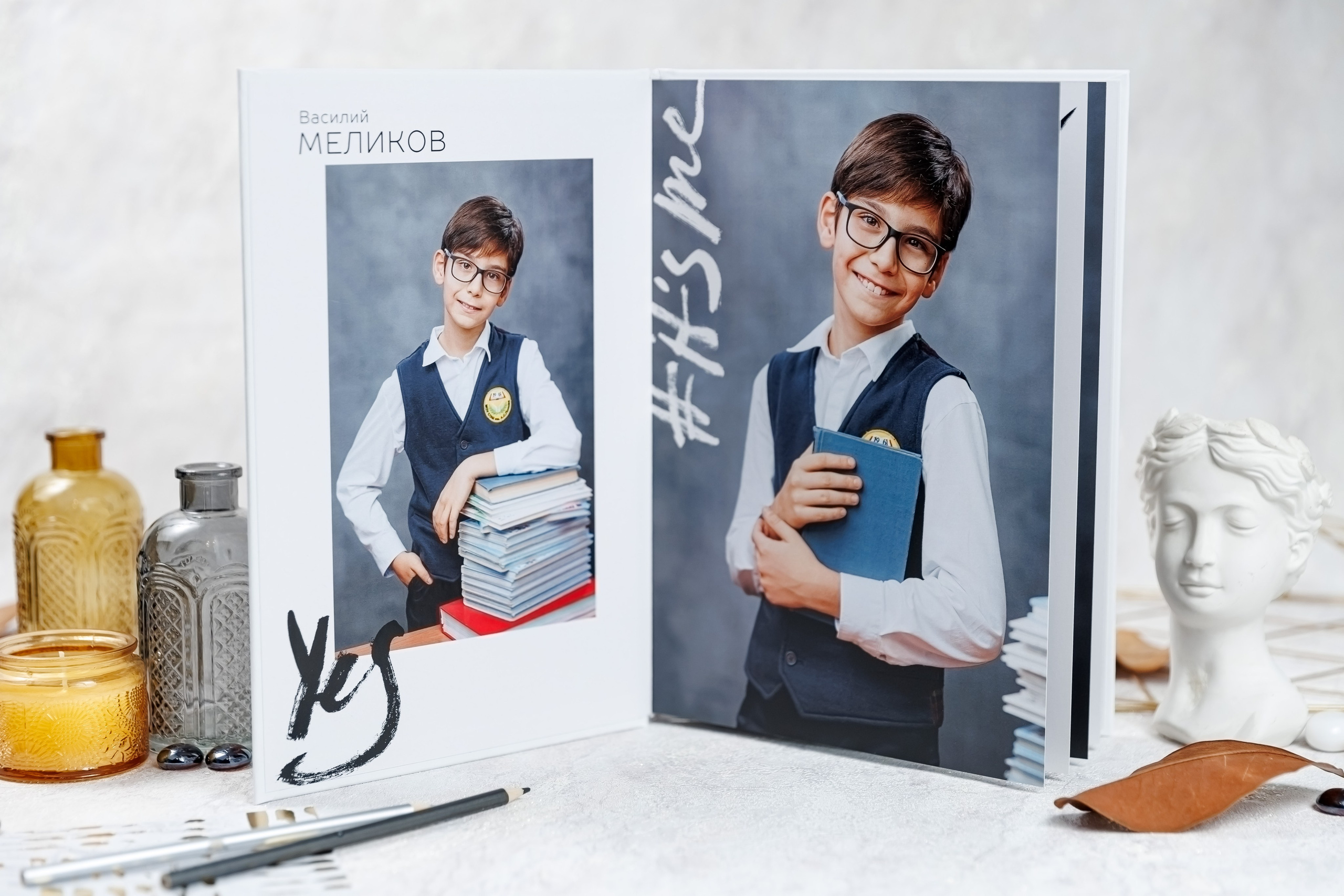 Выпускные альбомы 4 класс. Семейный и детский фотограф Комина Елена, Власиха, Одинцово