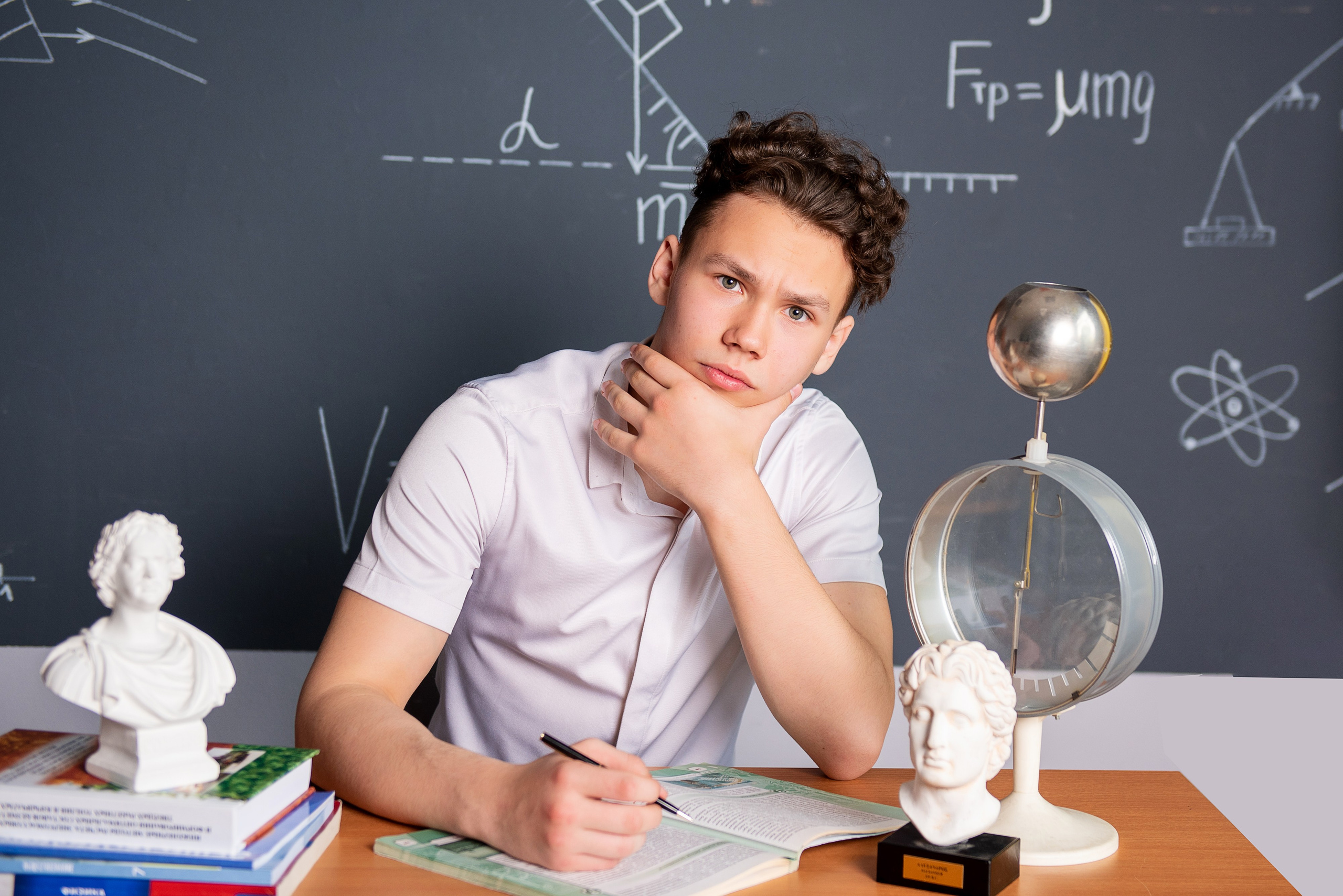 Фотосессия один день в школе. Профессиональный фотограф в Москве и Одинцово Родика Архип