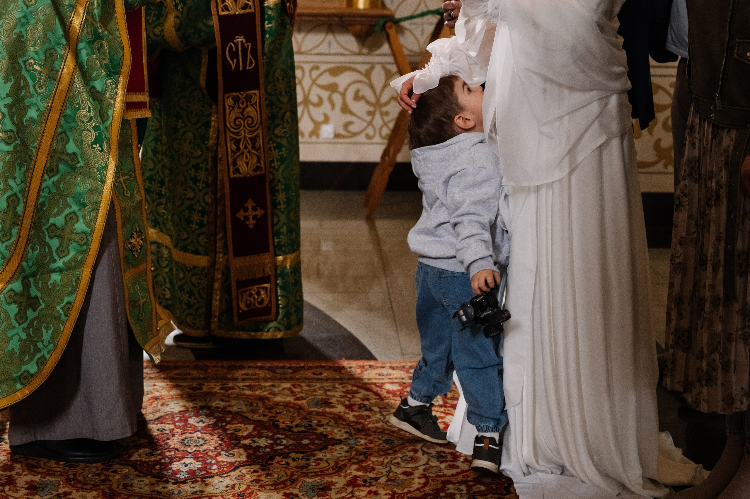 Стоимость крещения. Профессиональный фотограф беременности в СПБ. Стильные фотосессии беременности в стиле минимализм и классическая фотография