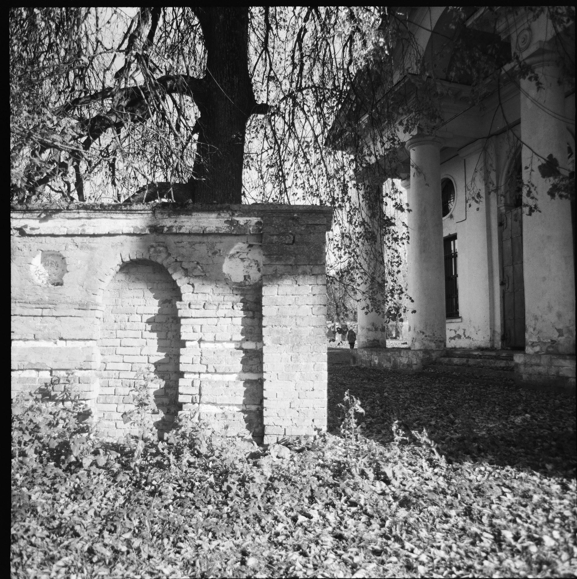 Усадьбы Яропольца. Paintings by the artist Sergey Ratchin