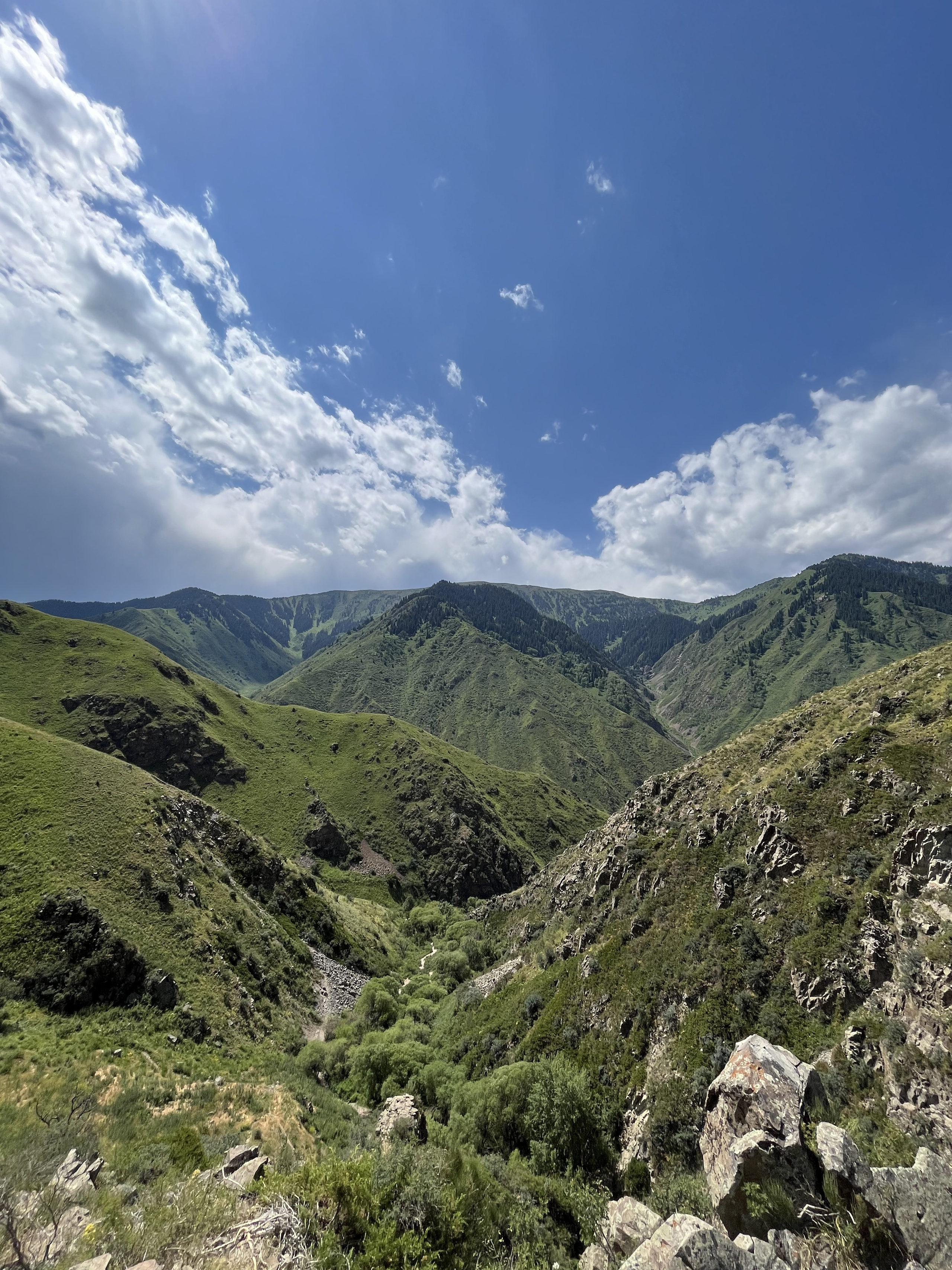 Плато Ассы рядом с Алматы, Казахстан. Где находится, как доехать, фото и видео зимой и летом