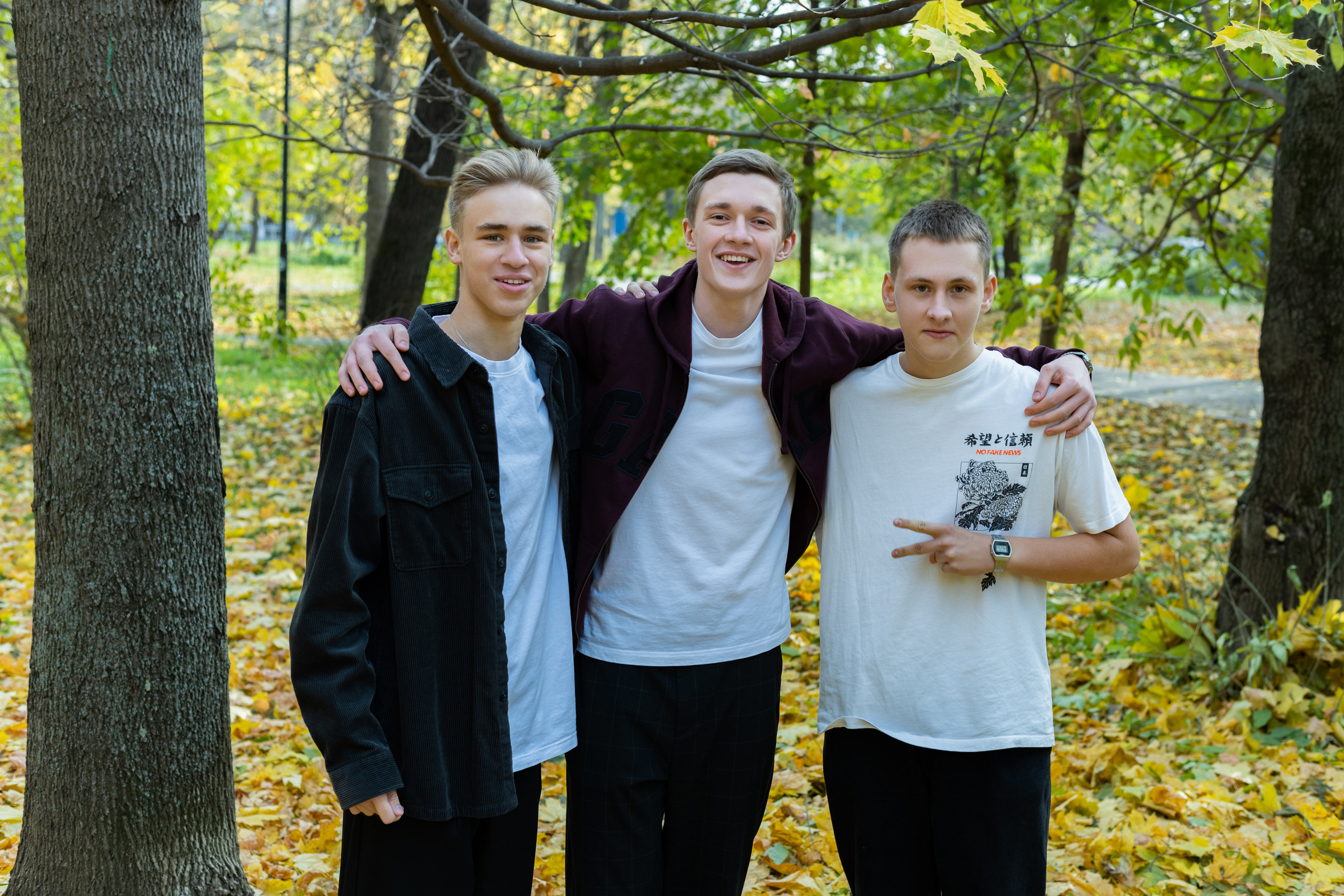 Школа 1637 Москва 11 класс. Выпускные альбомы в Подольске Москве и МО