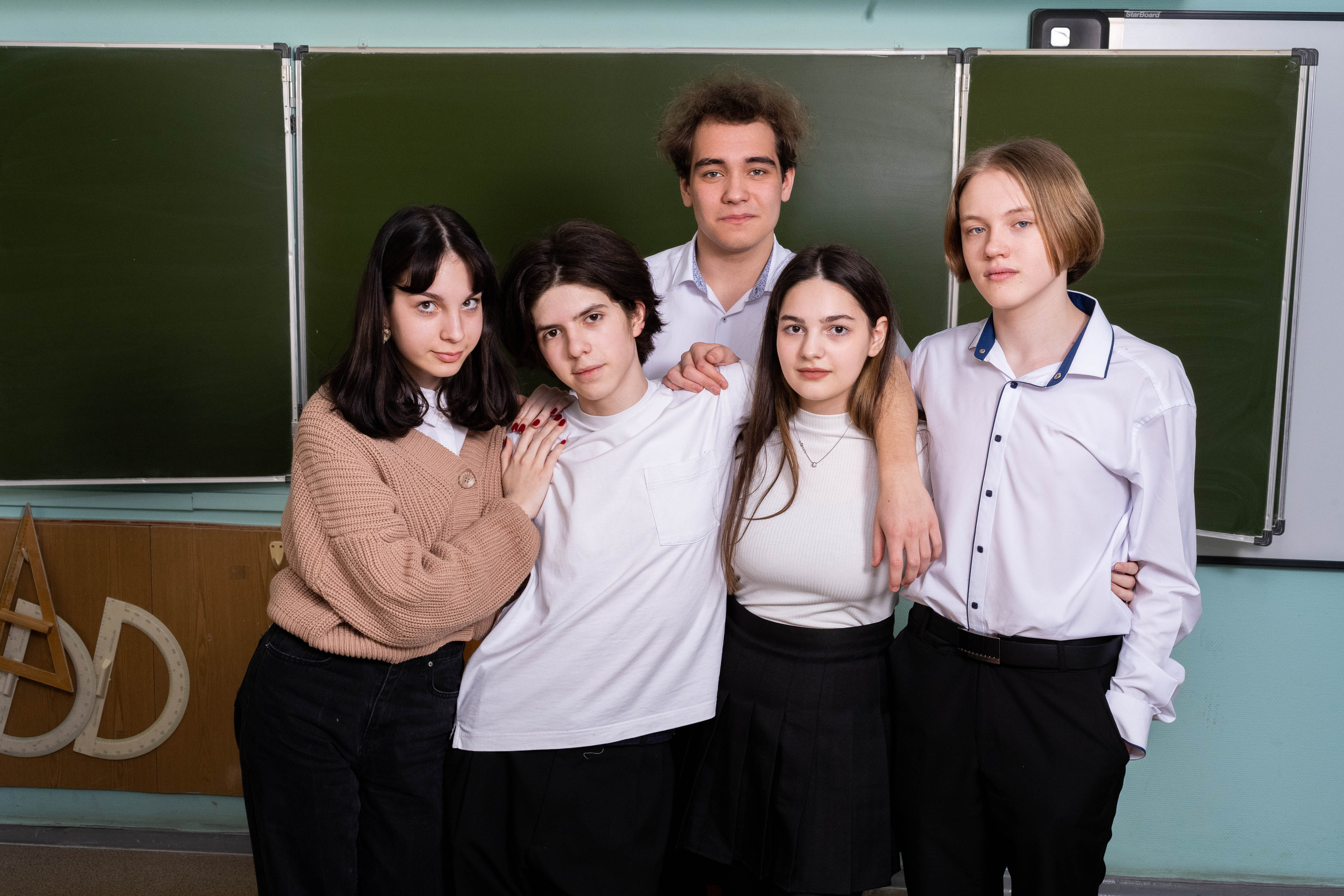 Школа № 29, 9 класс. Выпускные альбомы в Подольске Москве и МО