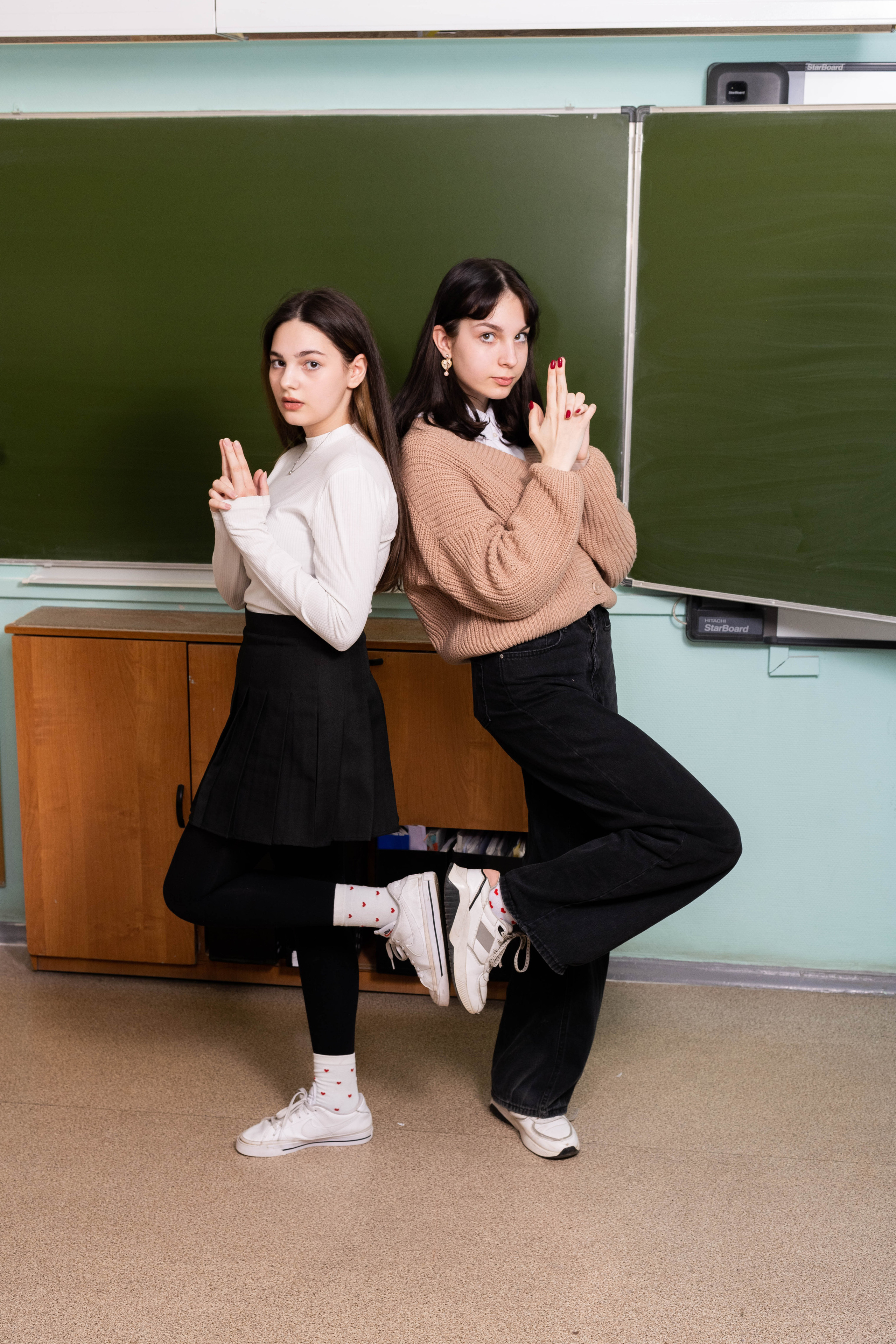 Школа № 29, 9 класс. Выпускные альбомы в Подольске Москве и МО