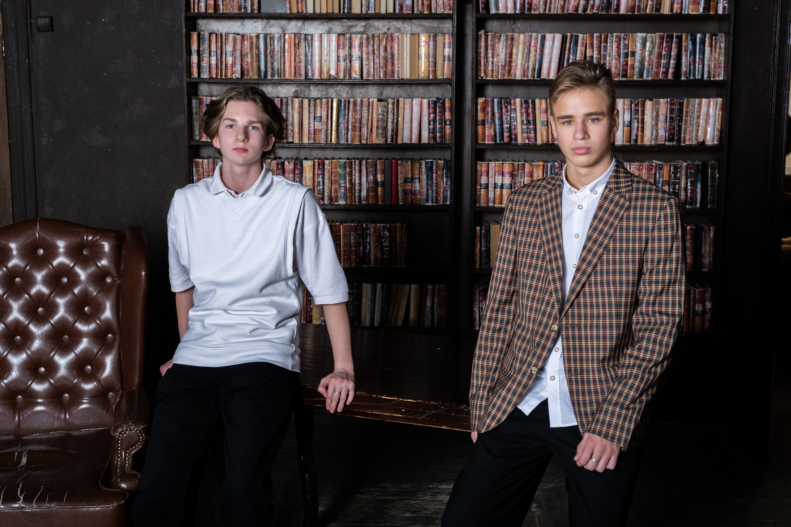 Школа 1637 Москва 11 класс. Выпускные альбомы в Подольске Москве и МО