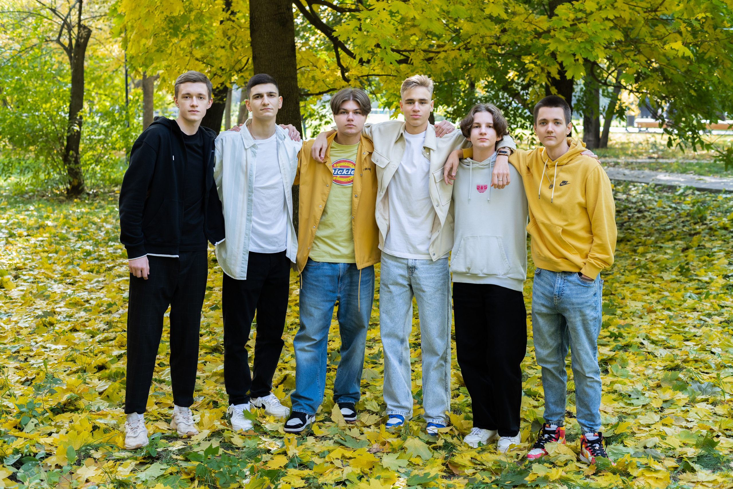 Школа 1637 Москва 11 класс. Выпускные альбомы в Подольске Москве и МО