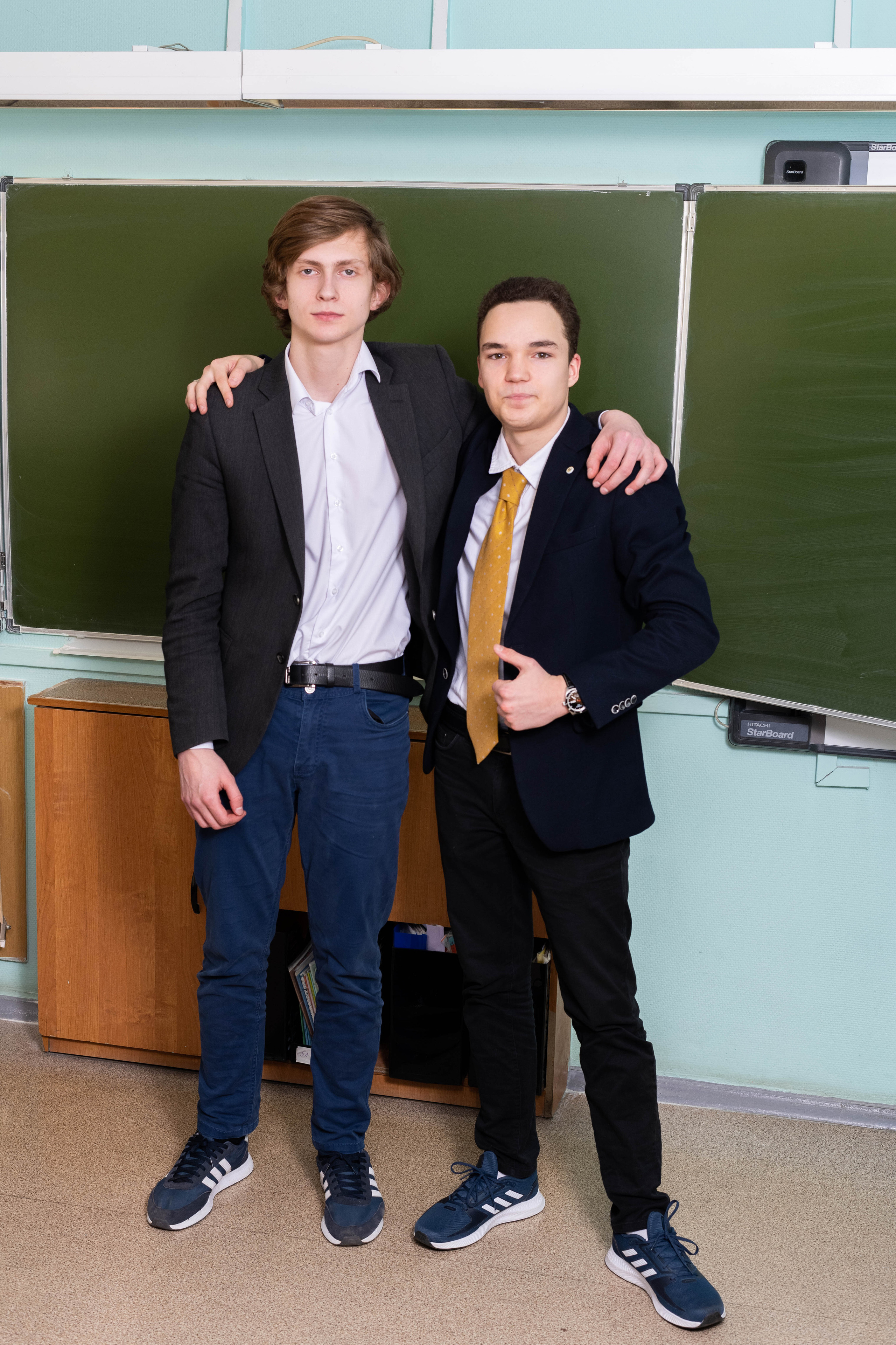 Школа № 29, 9 класс. Выпускные альбомы в Подольске Москве и МО