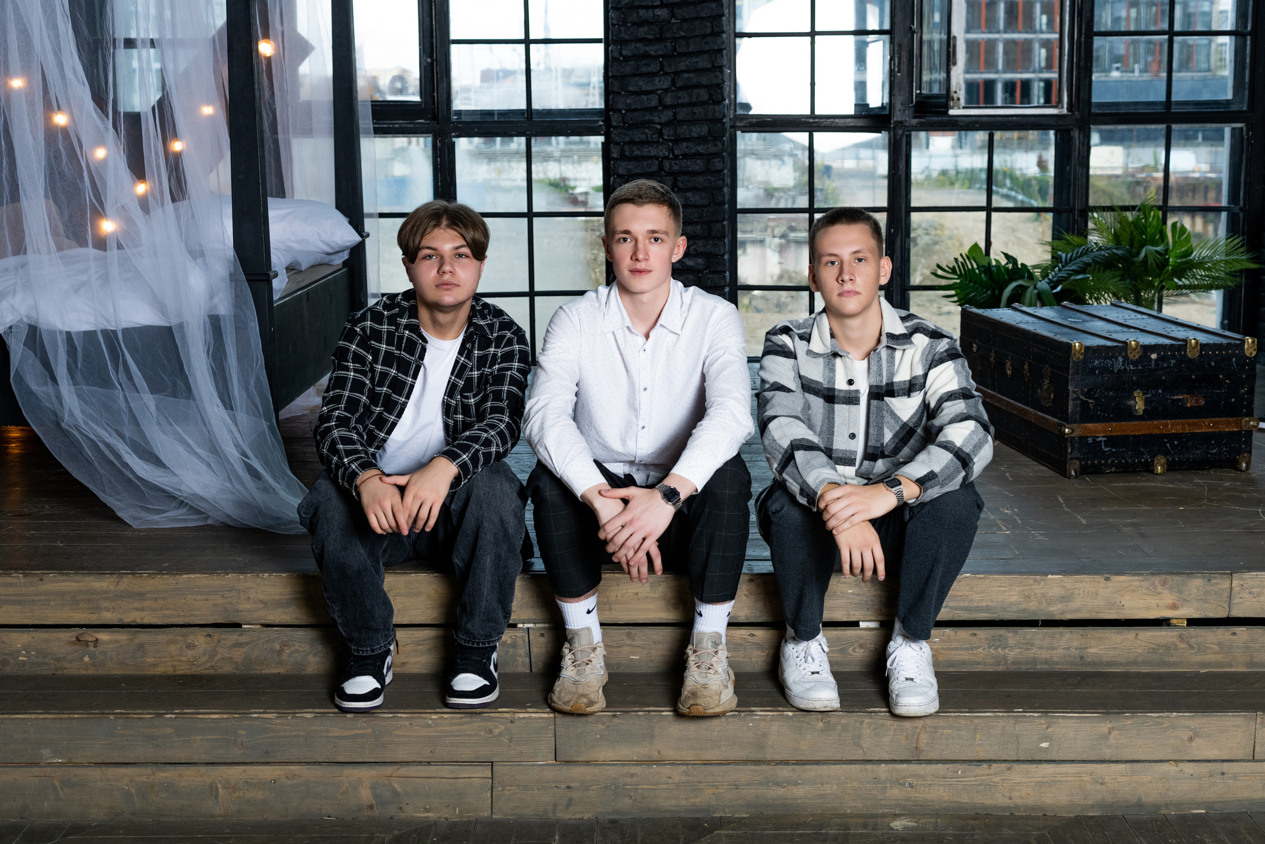 Школа 1637 Москва 11 класс. Выпускные альбомы в Подольске Москве и МО